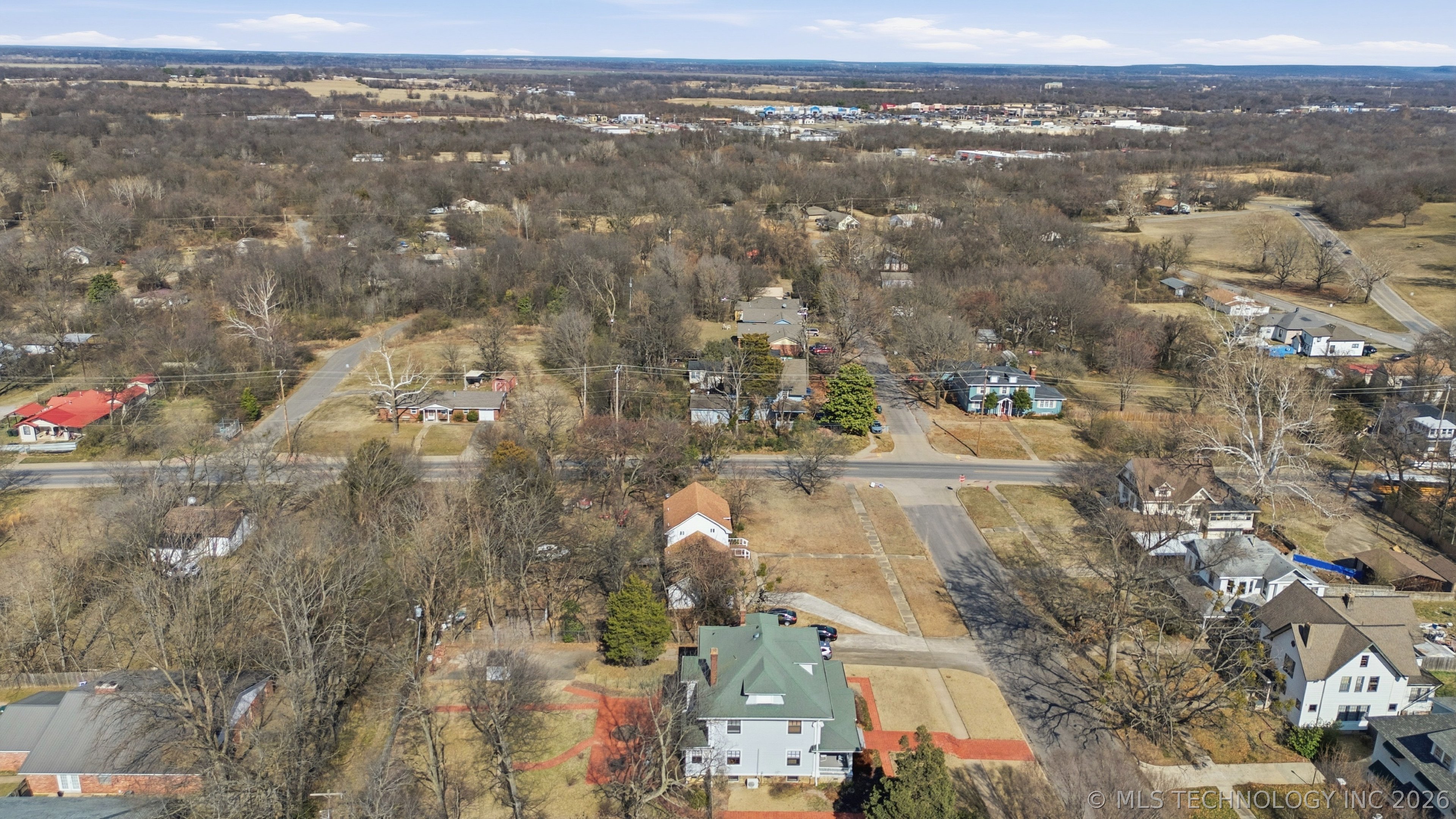 535 N 13th Property Photo 42