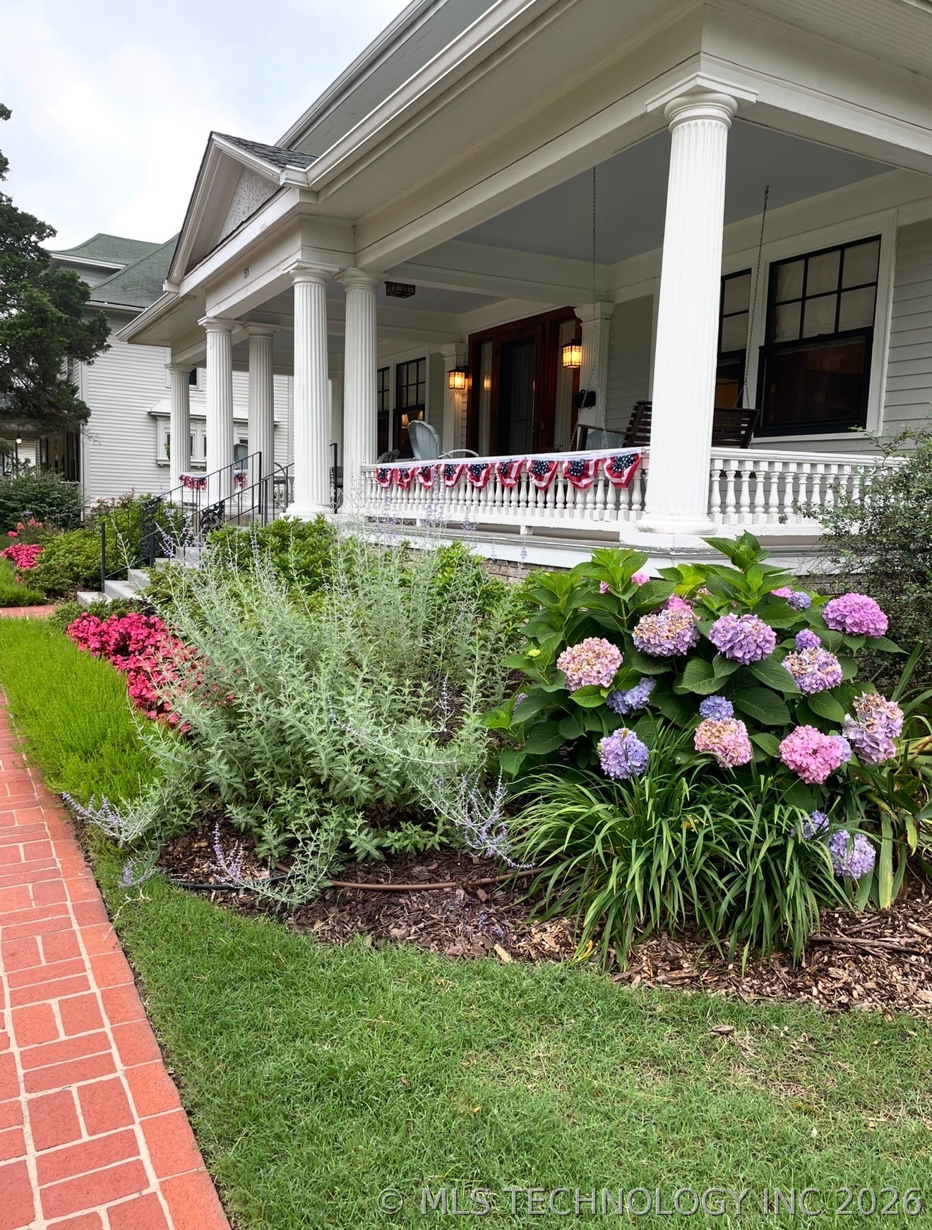 535 N 13th Property Photo 43