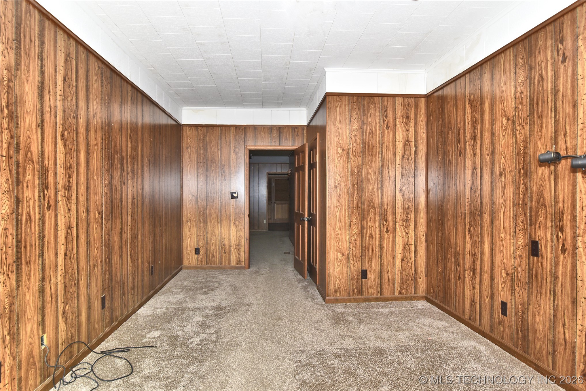 105 W Main Street Property Photo 13