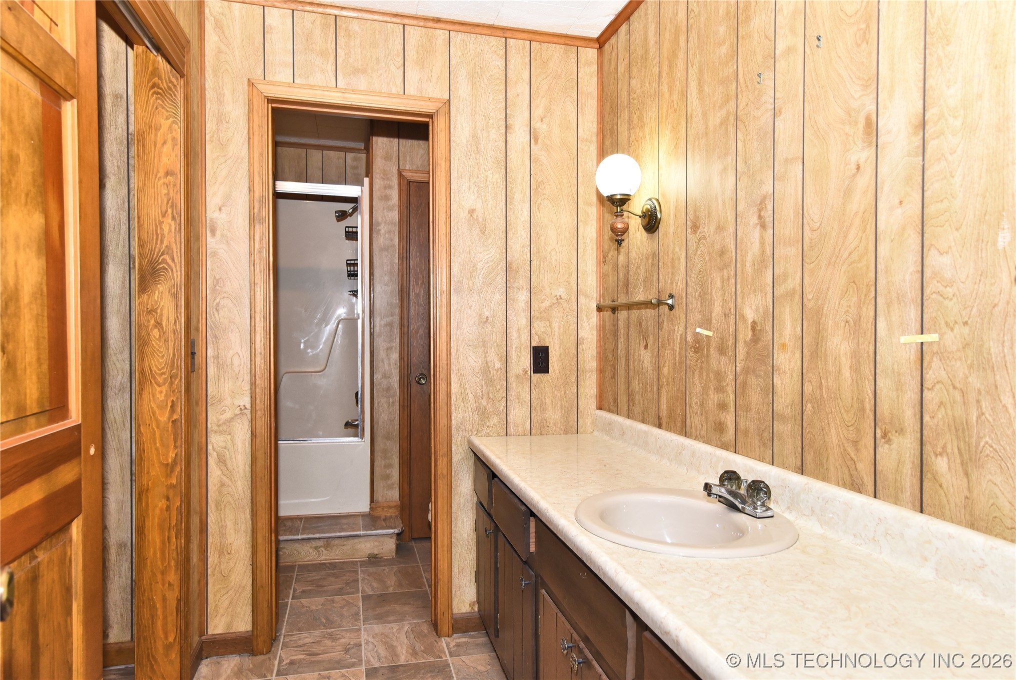 105 W Main Street Property Photo 22