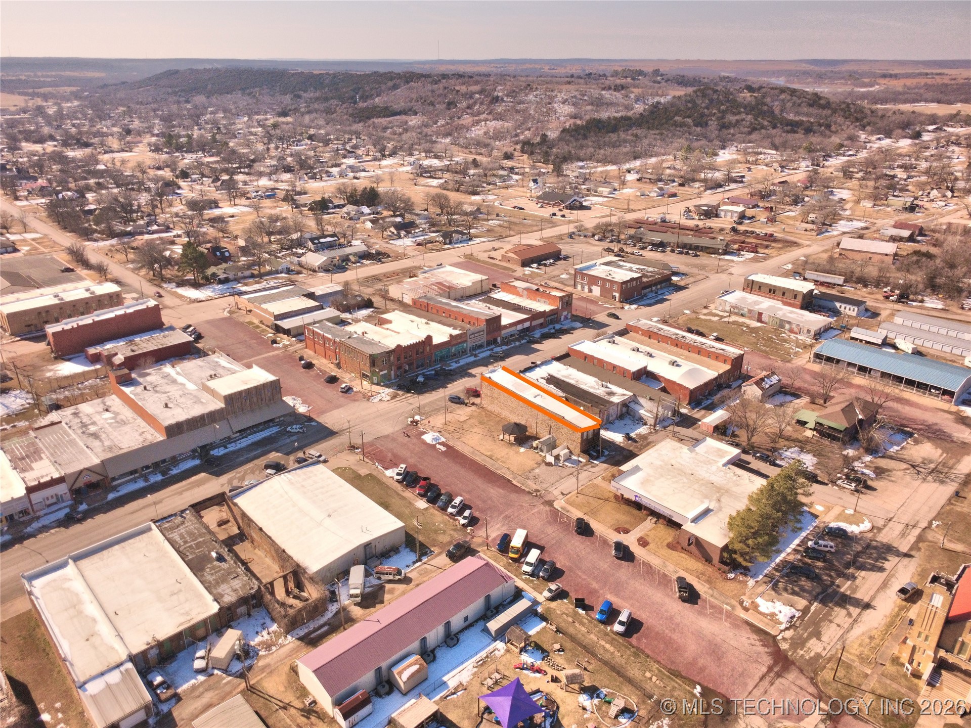 105 W Main Street Property Photo 28