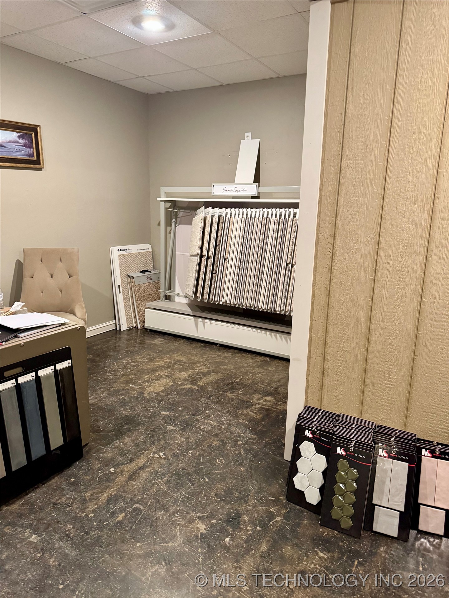 2046 N George Nigh Expressway Property Photo 7