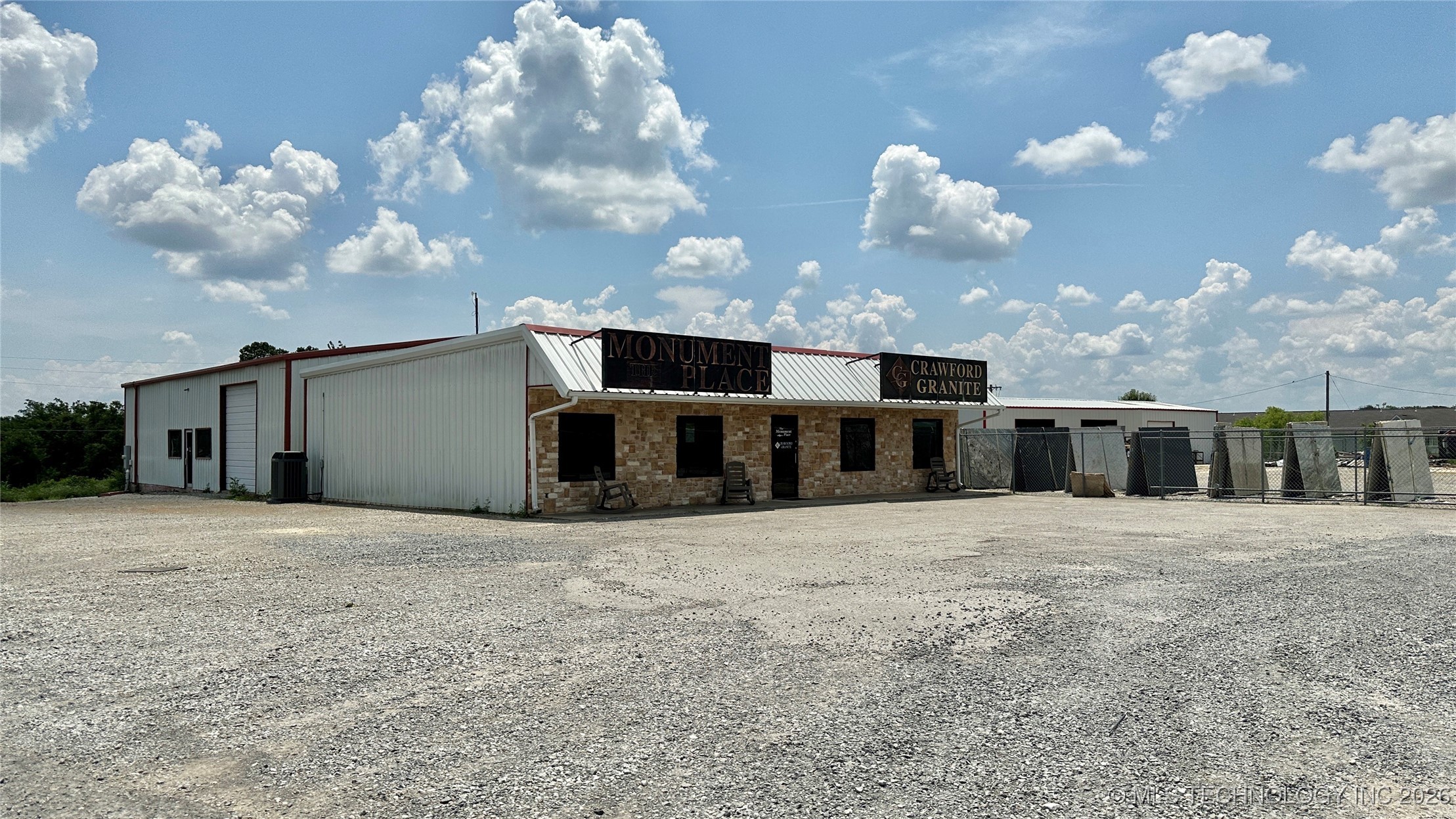 2046 N George Nigh Expressway Property Photo 27