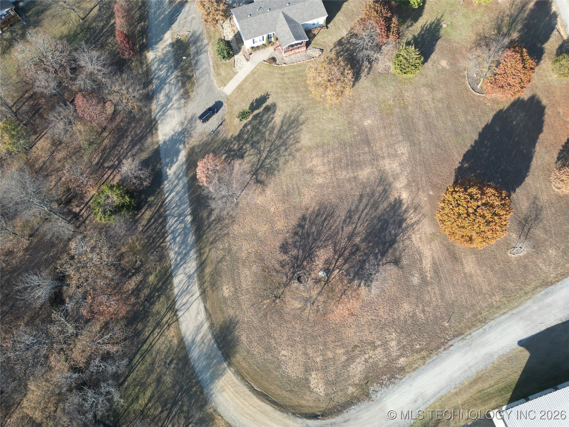 39 4297 Road Property Photo 4