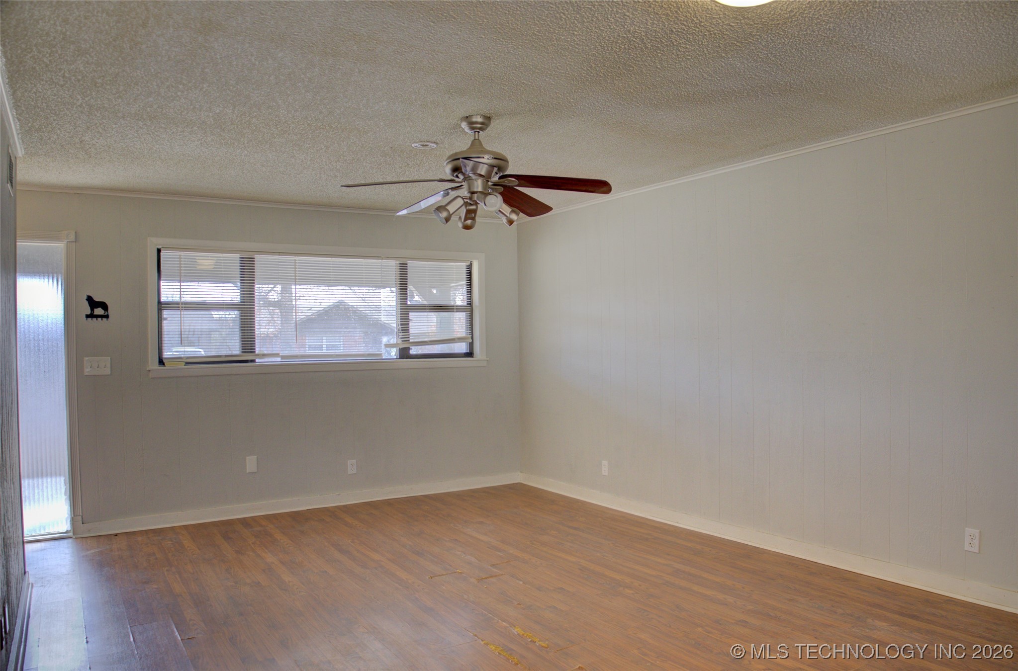 6781 E 26th Place Property Photo 4