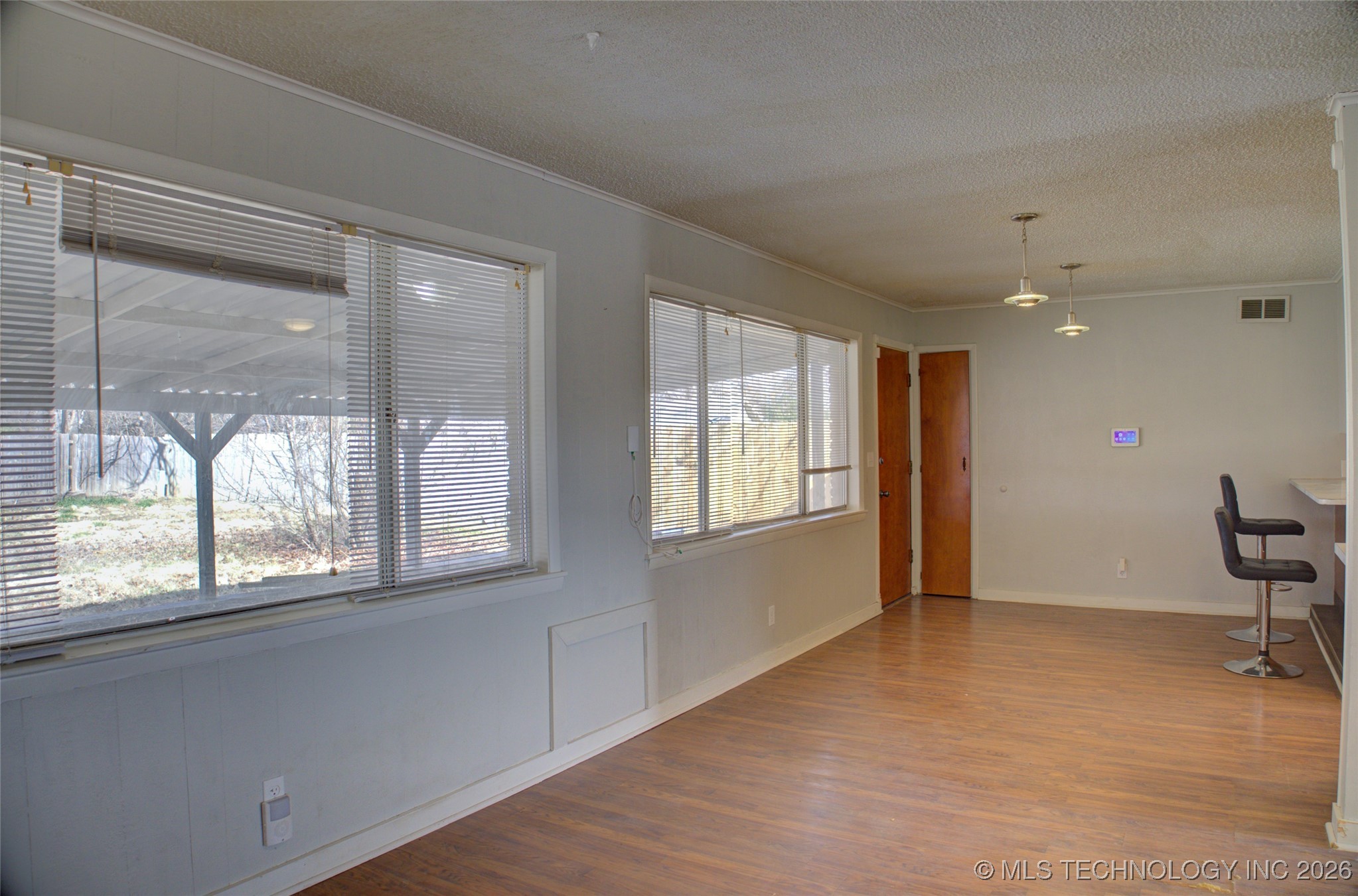 6781 E 26th Place Property Photo 8