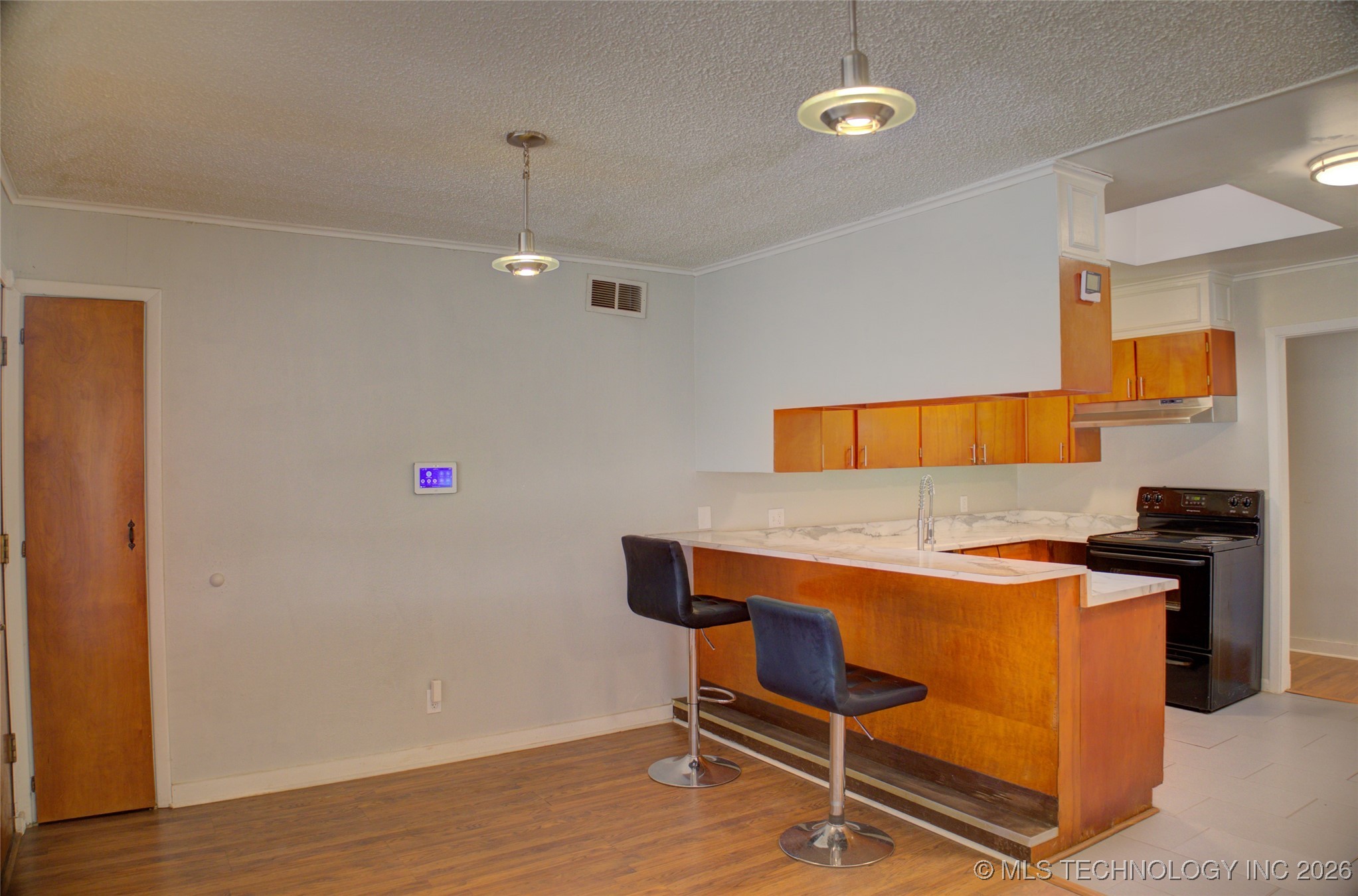 6781 E 26th Place Property Photo 11