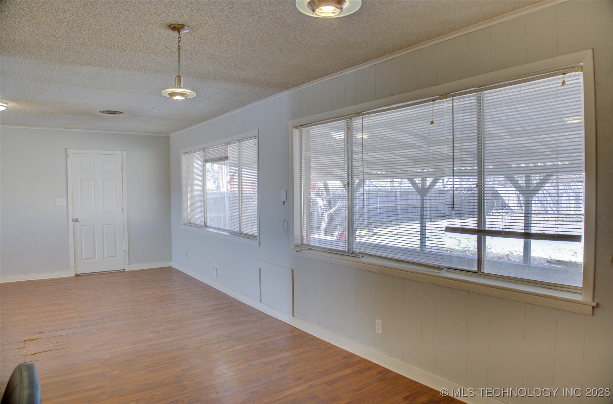 6781 E 26th Place Property Photo 13