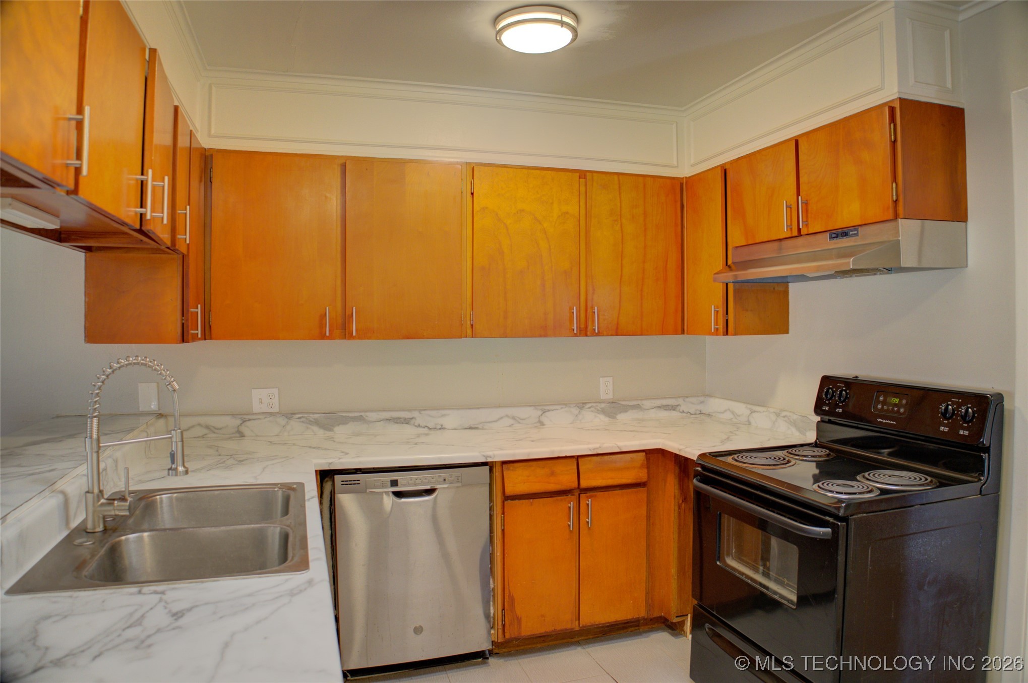 6781 E 26th Place Property Photo 17