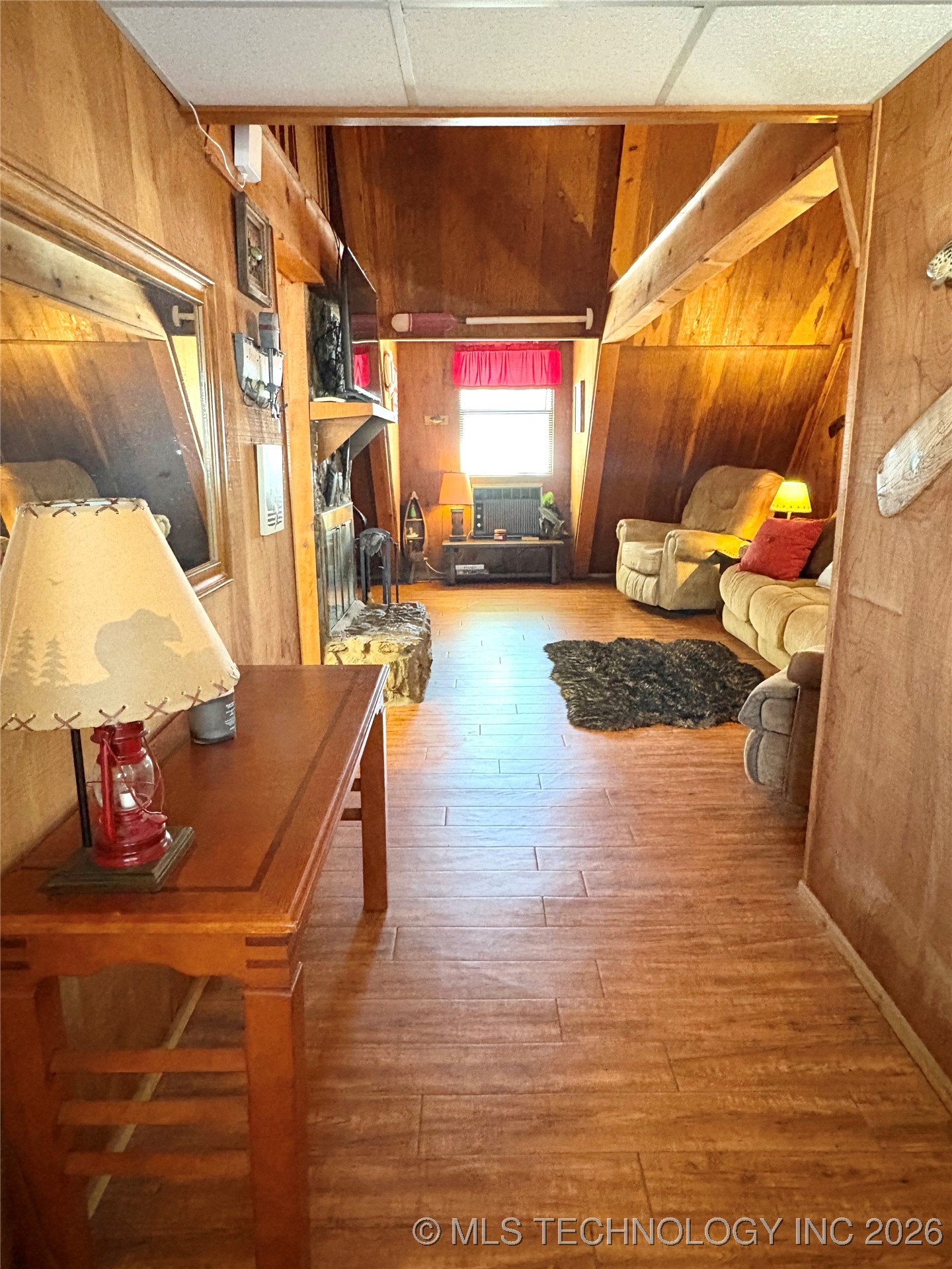 979 County Line Road Property Photo 19