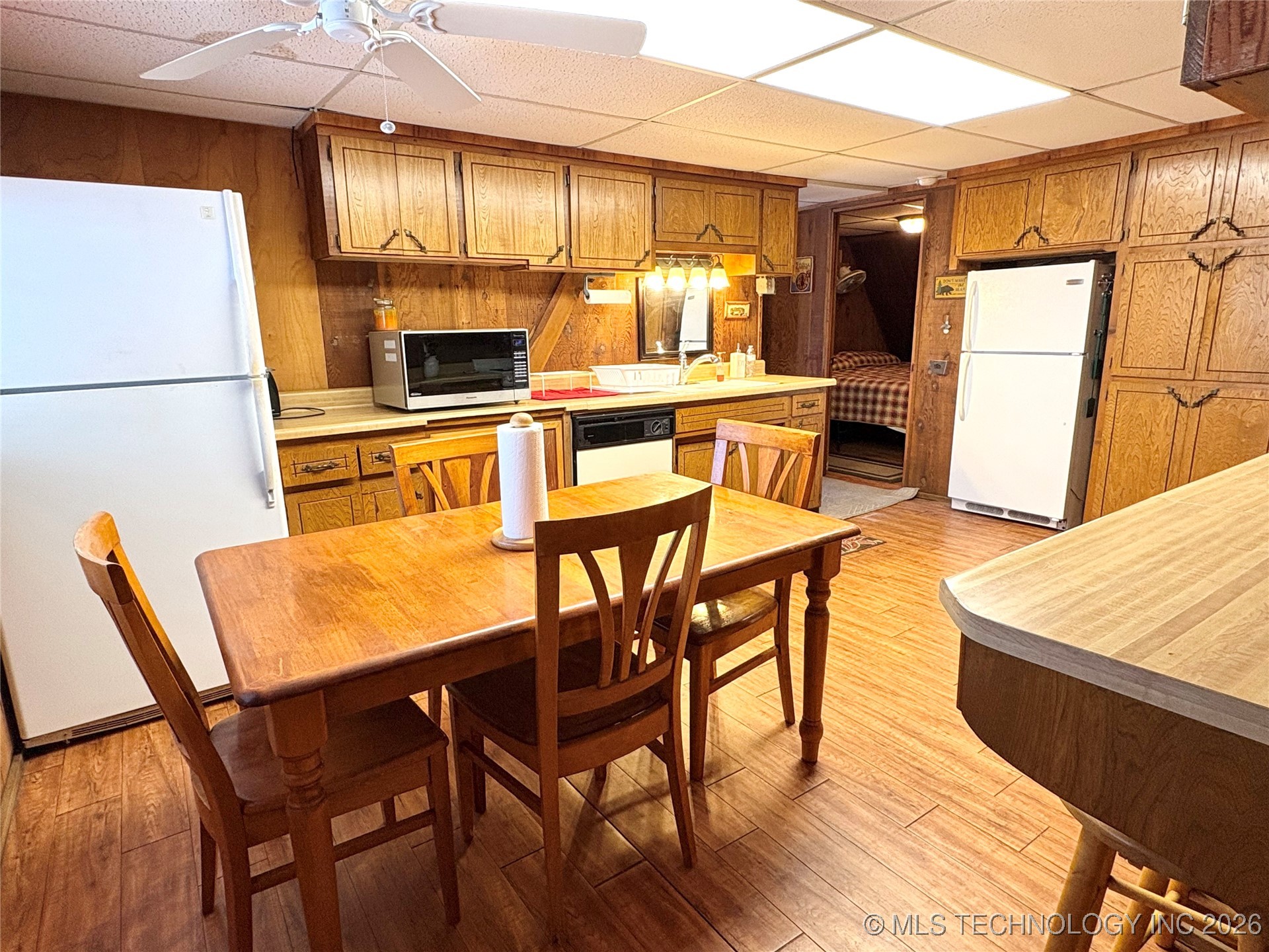 979 County Line Road Property Photo 22