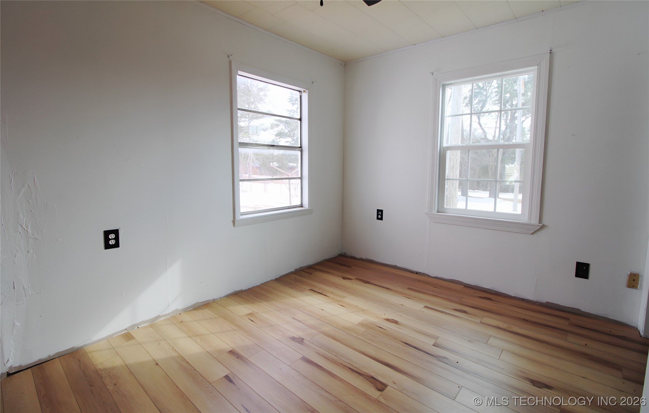 24460 S 200 Road Property Photo 12