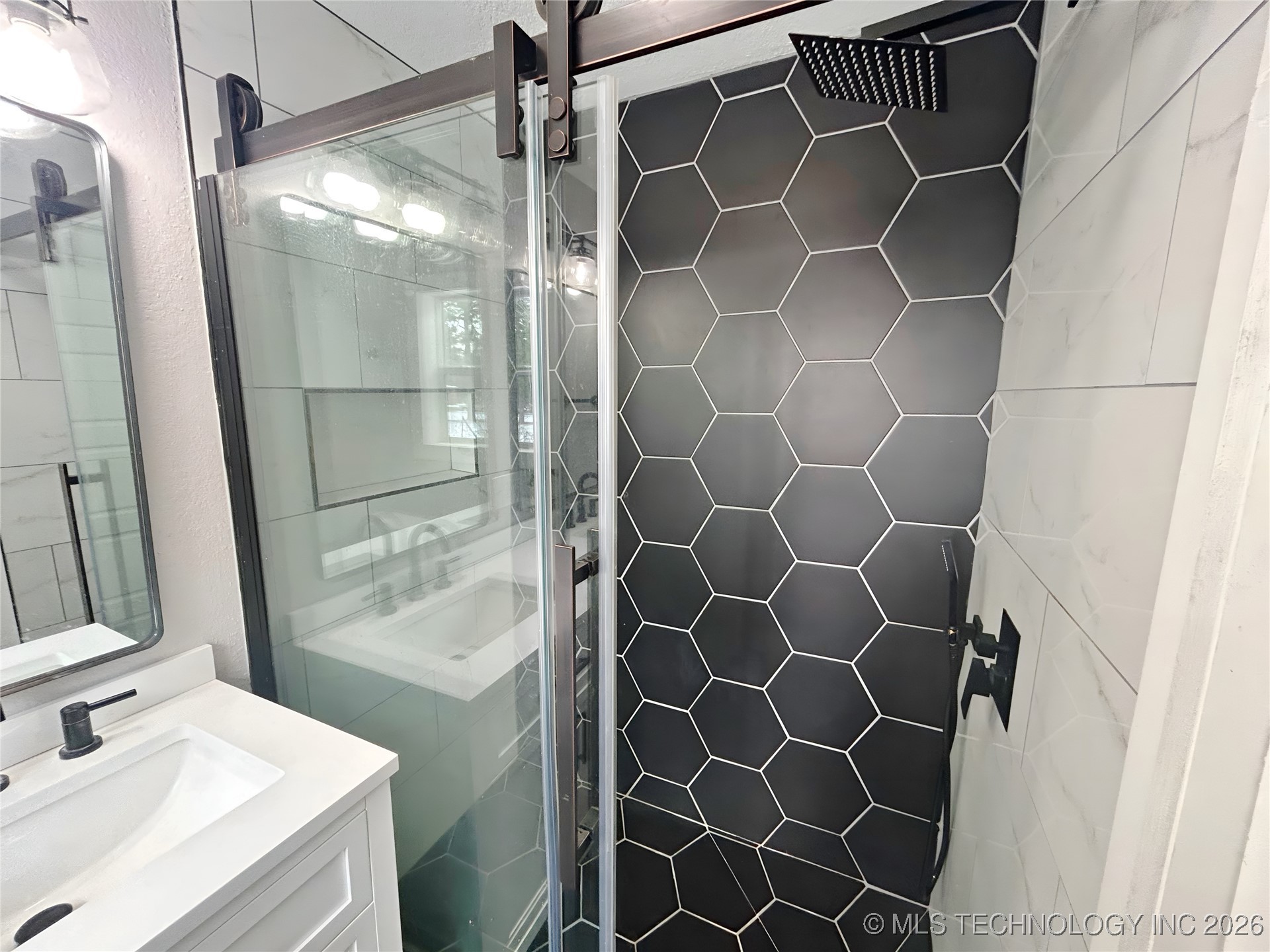 24460 S 200 Road Property Photo 19