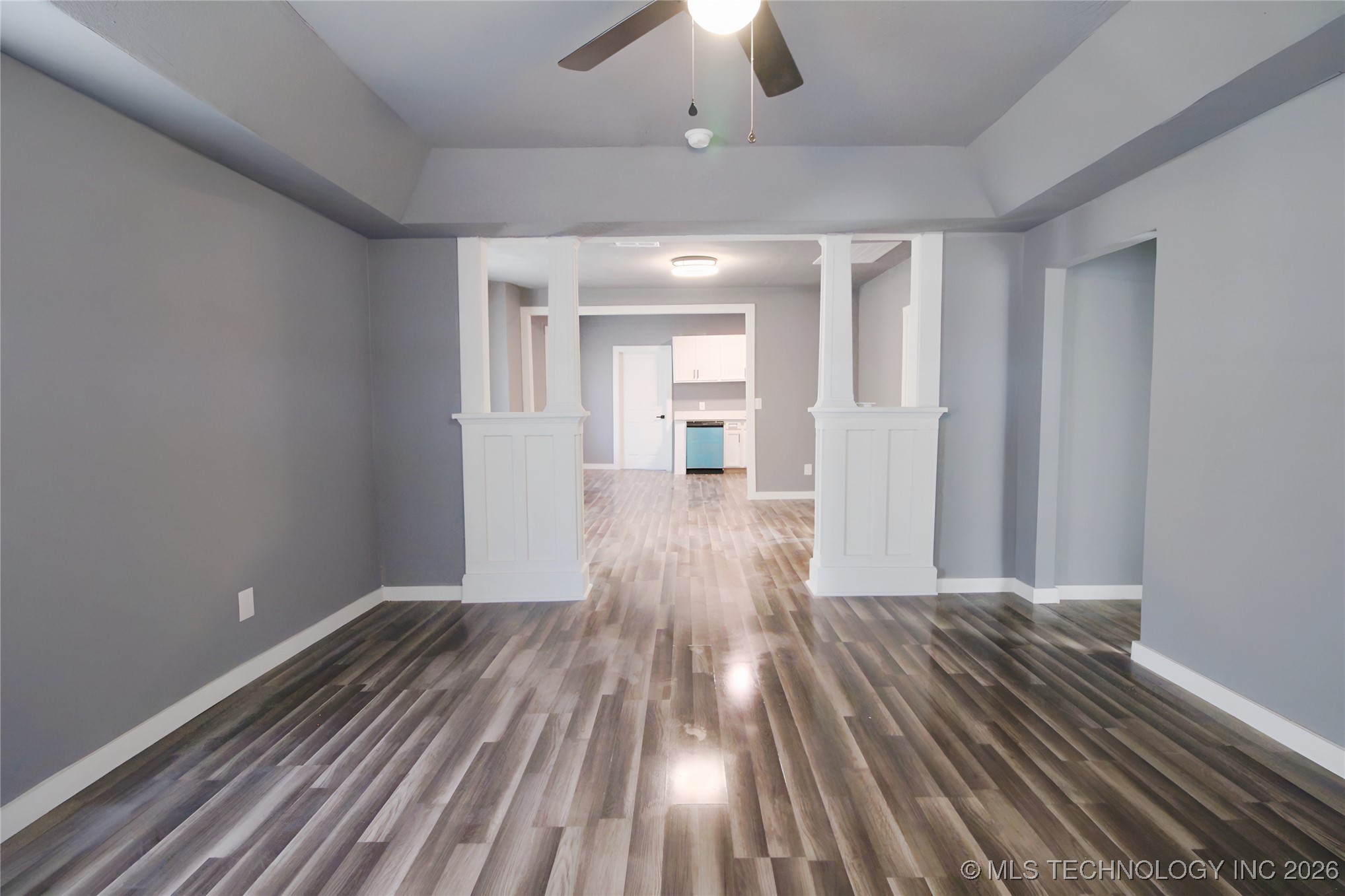 717 N Alabama Avenue Property Photo 8