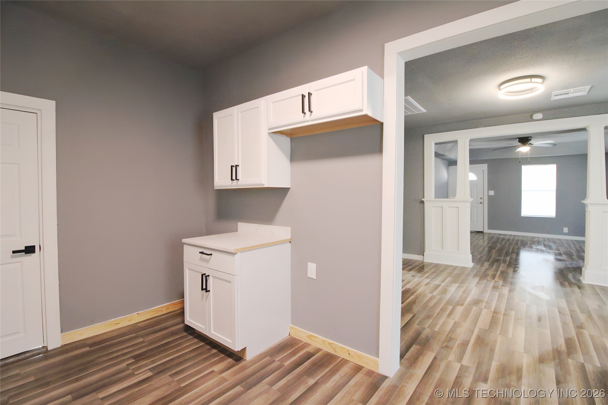 717 N Alabama Avenue Property Photo 11