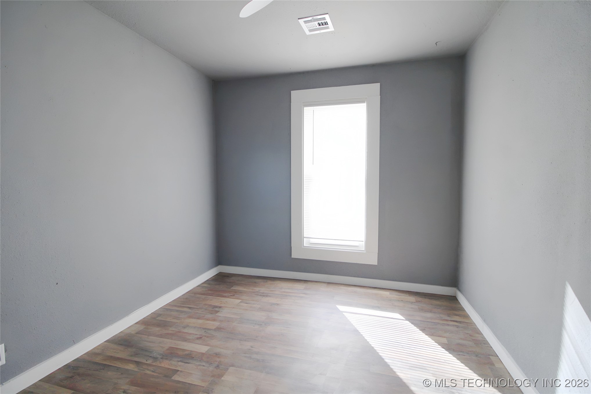 717 N Alabama Avenue Property Photo 17