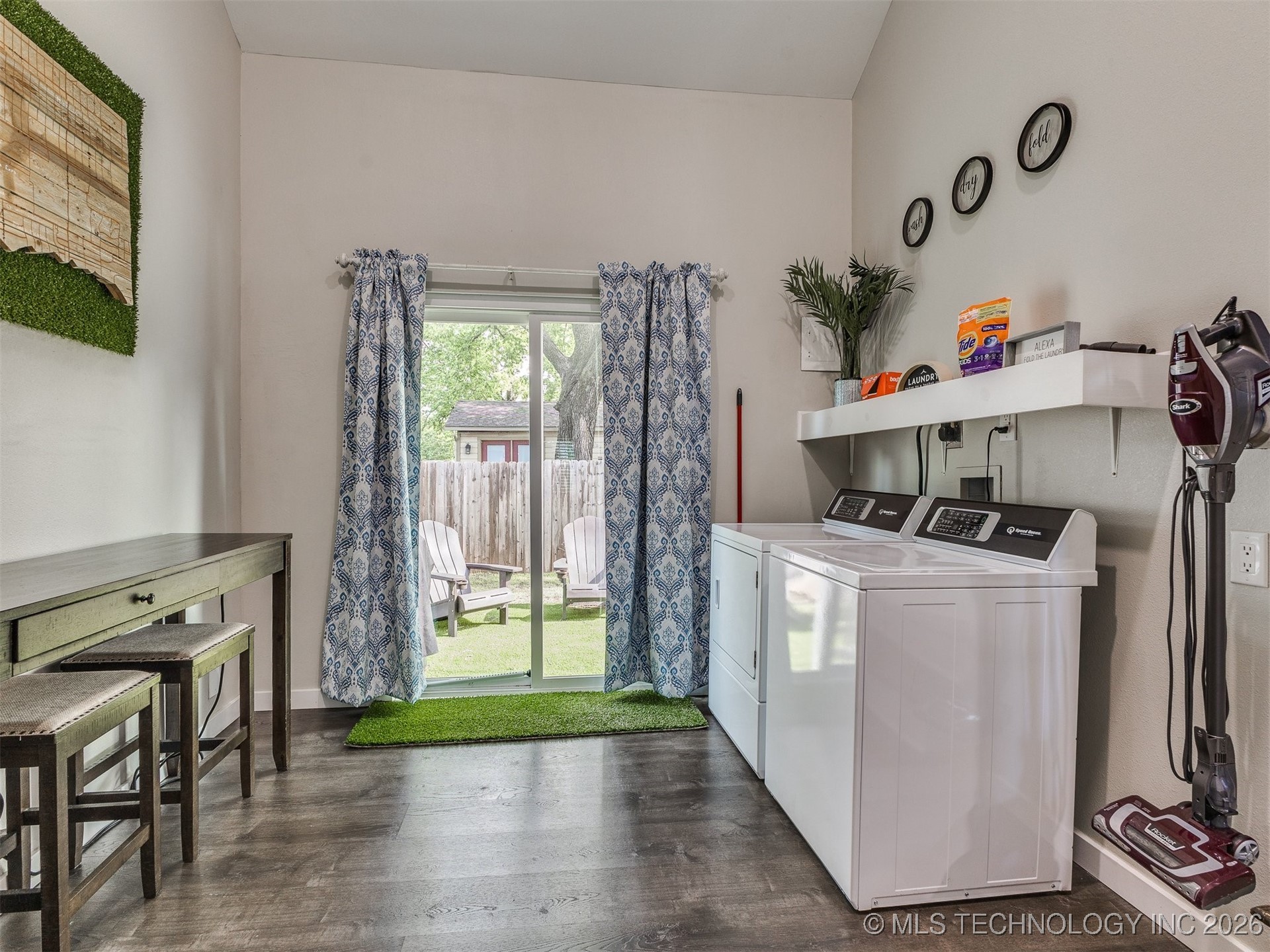 3819 E 15th Street Property Photo 16