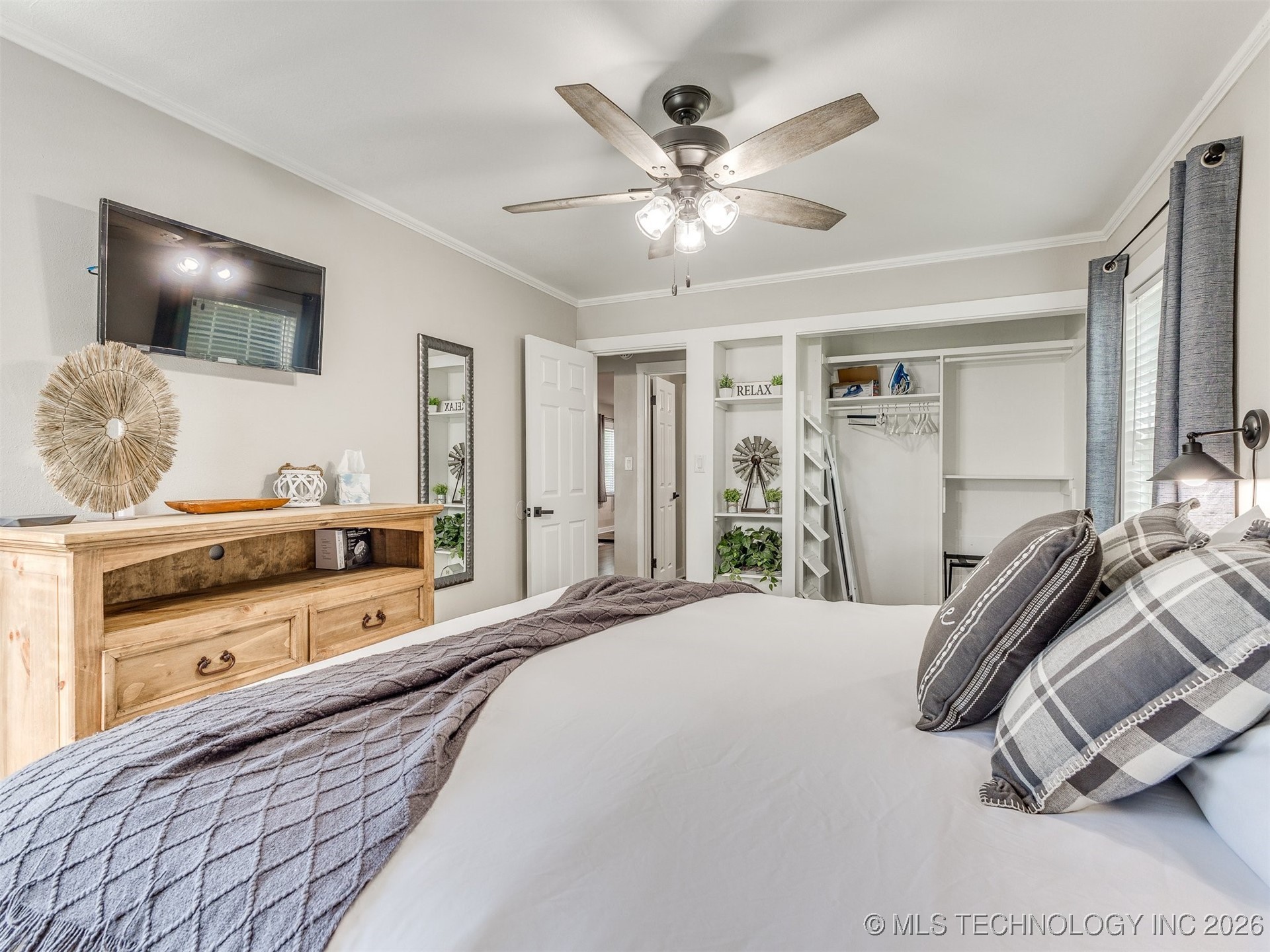 3819 E 15th Street Property Photo 20