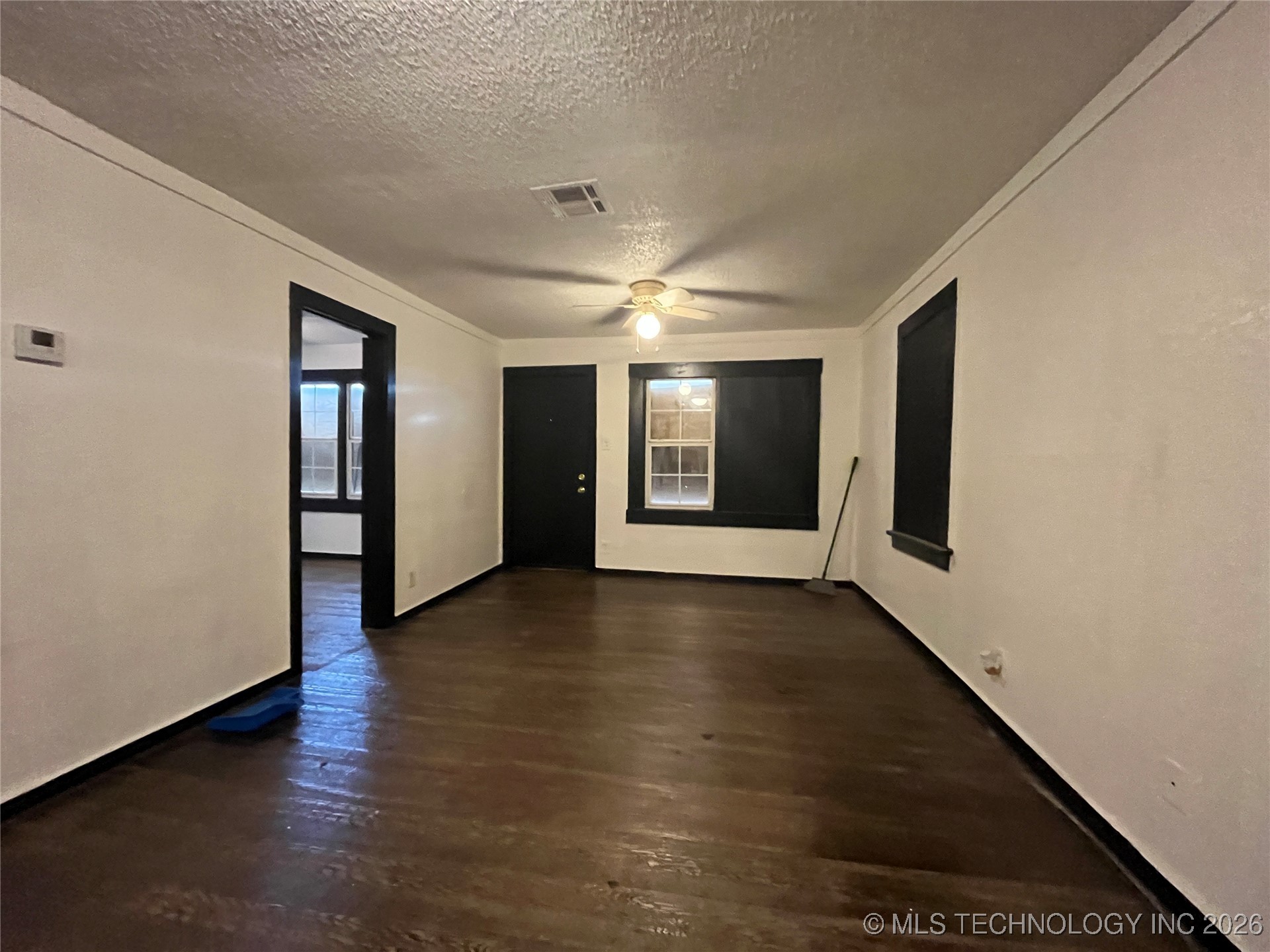 1503 E Virgin Street Property Photo 3