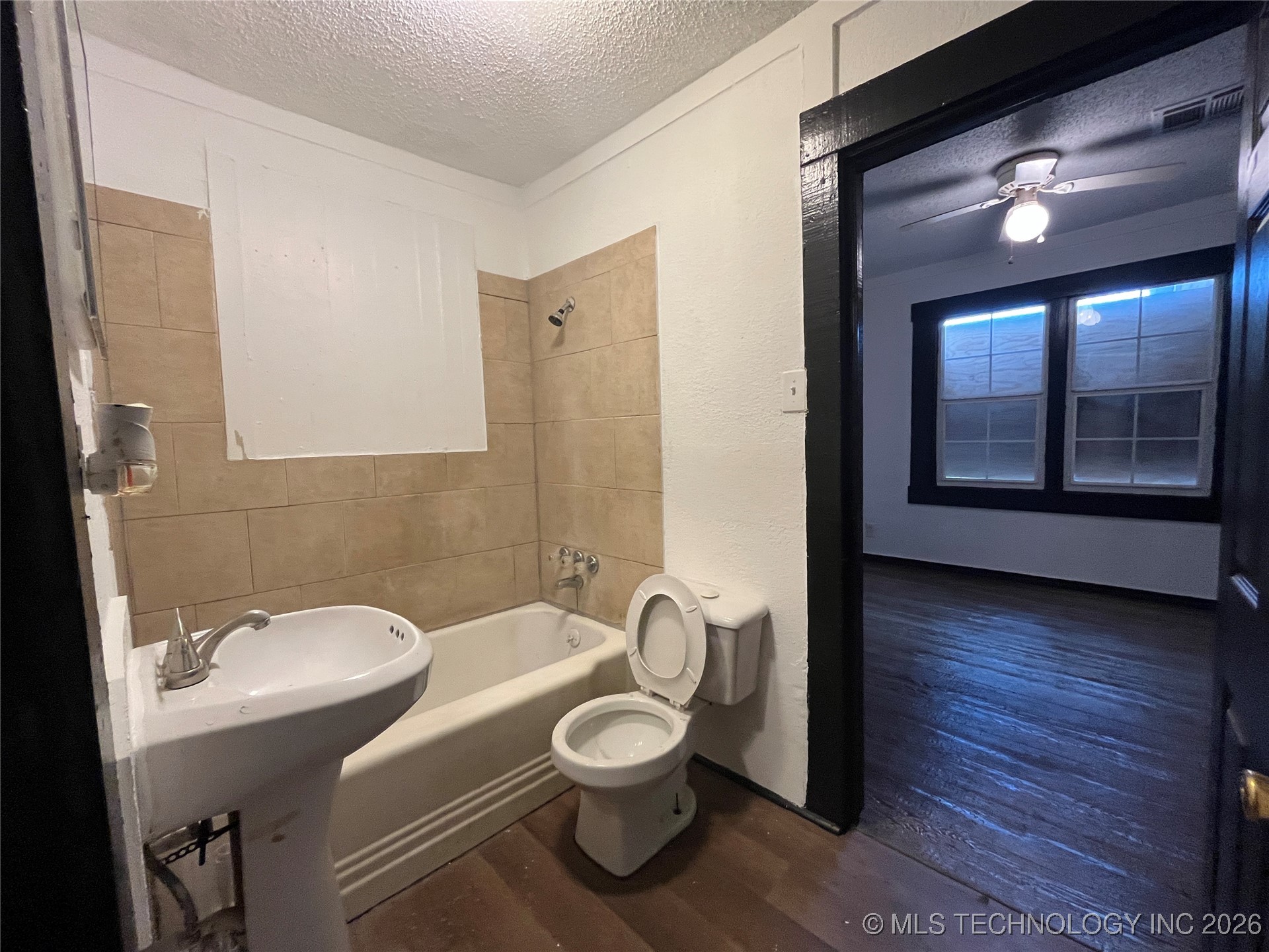 1503 E Virgin Street Property Photo 7