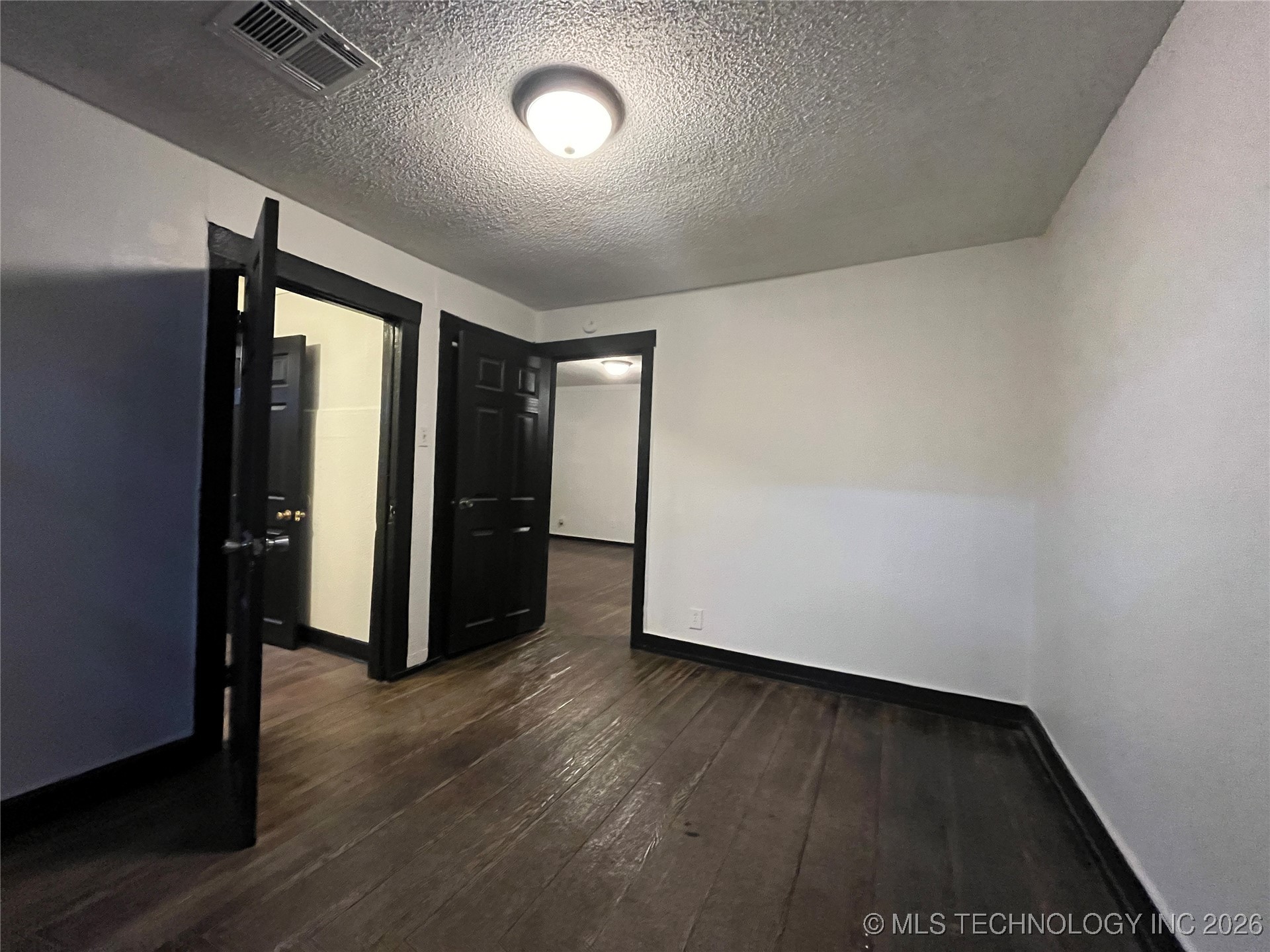 1503 E Virgin Street Property Photo 9