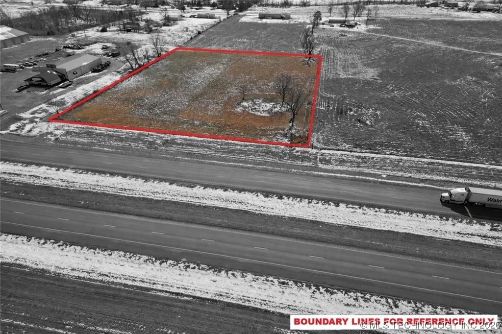 Hwy 412 Property Photo 5