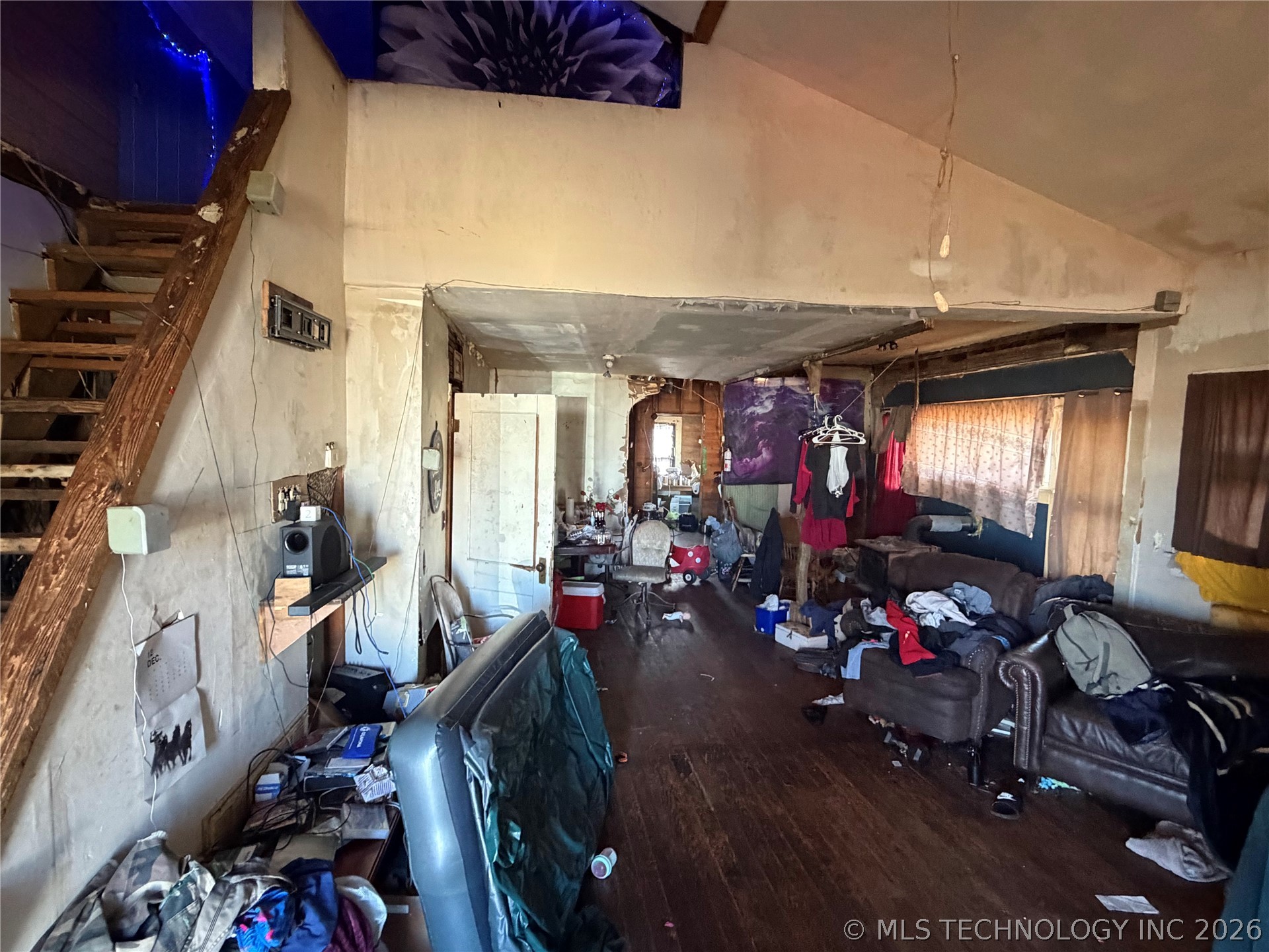 307 Hanover Property Photo 6