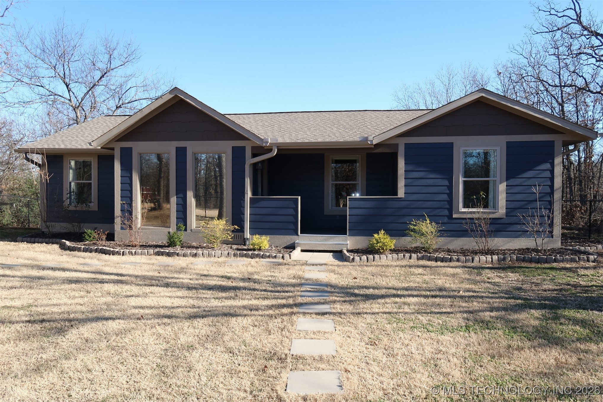 380 Basswood Drive Property Photo 1