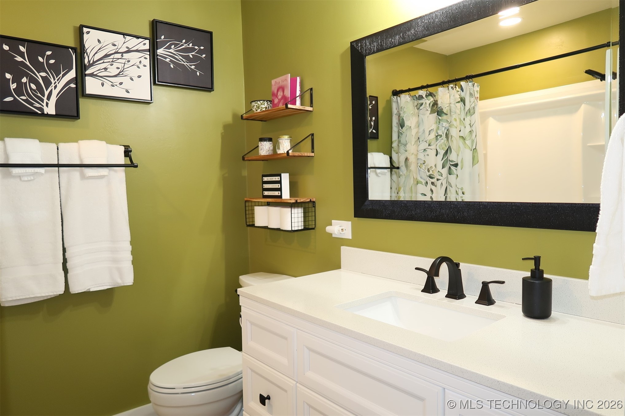 380 Basswood Drive Property Photo 17