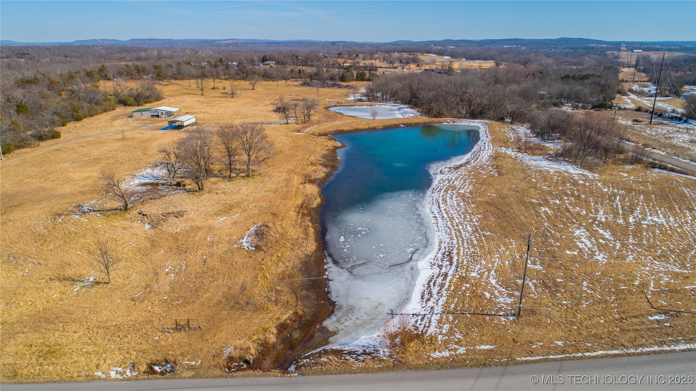 516 E Krebs Lake Road Property Photo 9