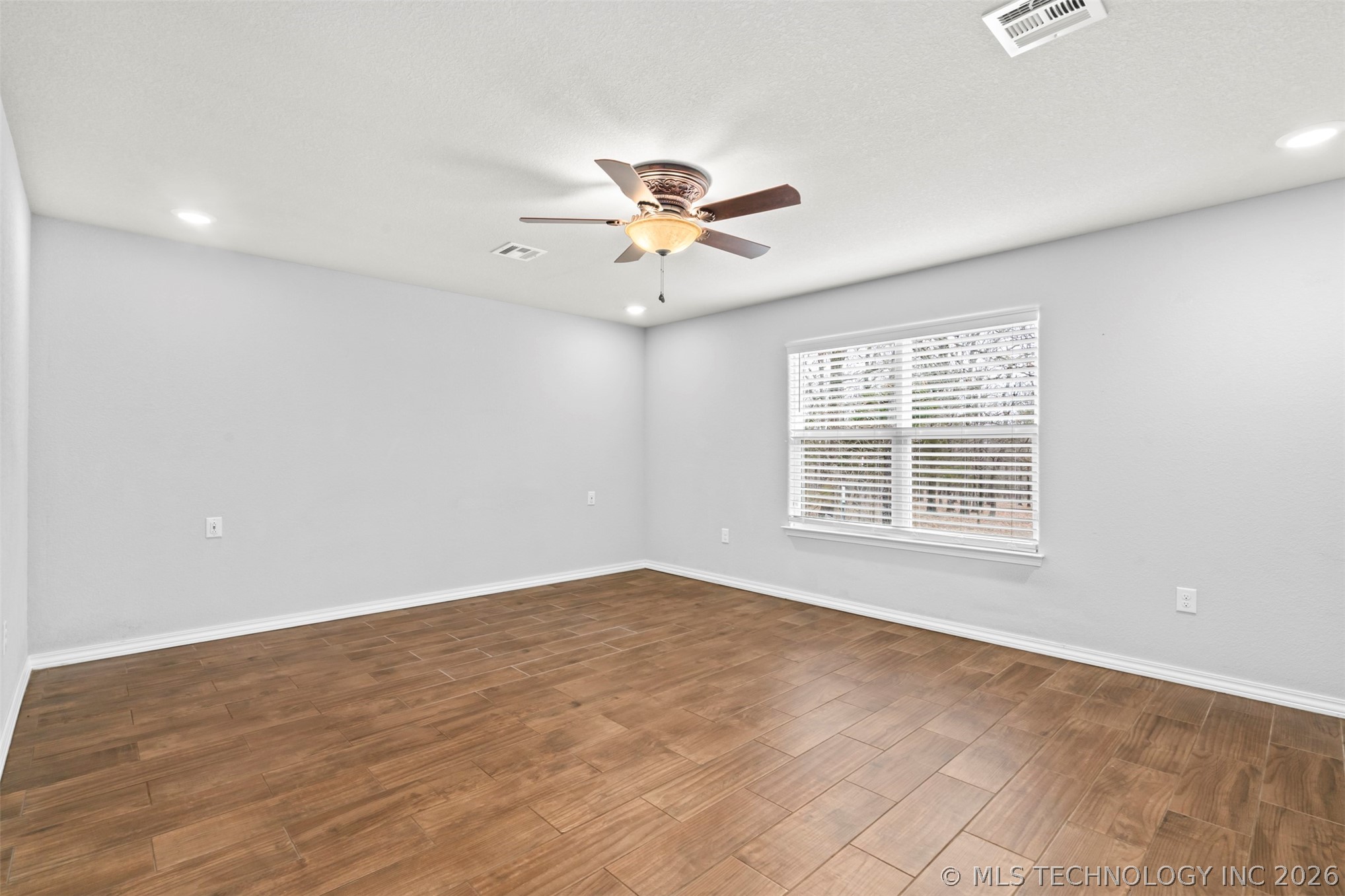 10704 N Jackson Highway Property Photo 19