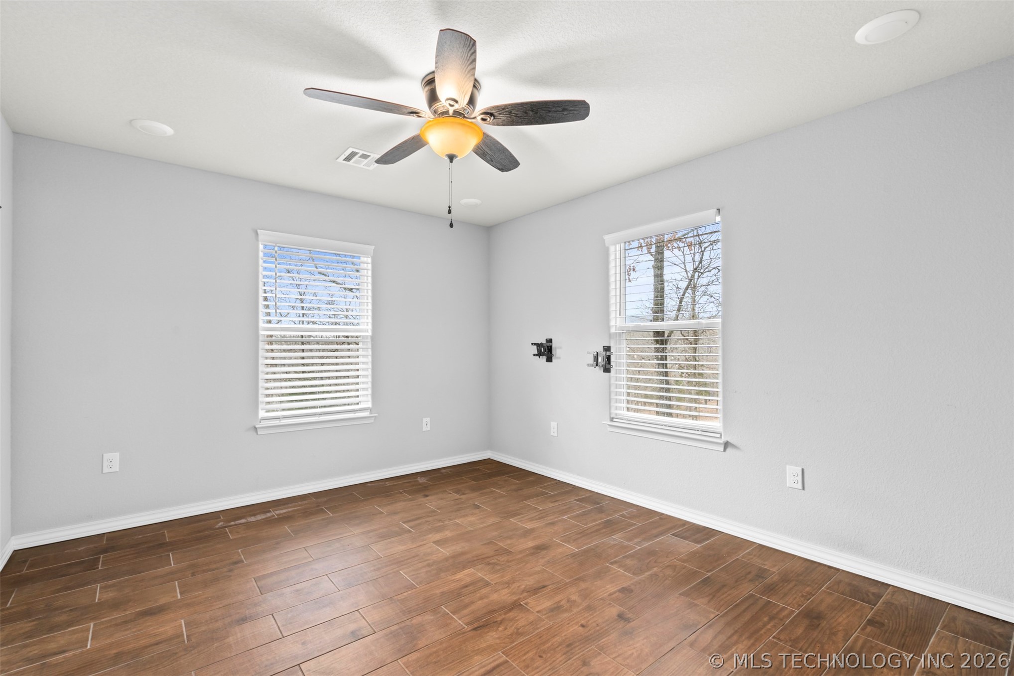 10704 N Jackson Highway Property Photo 26