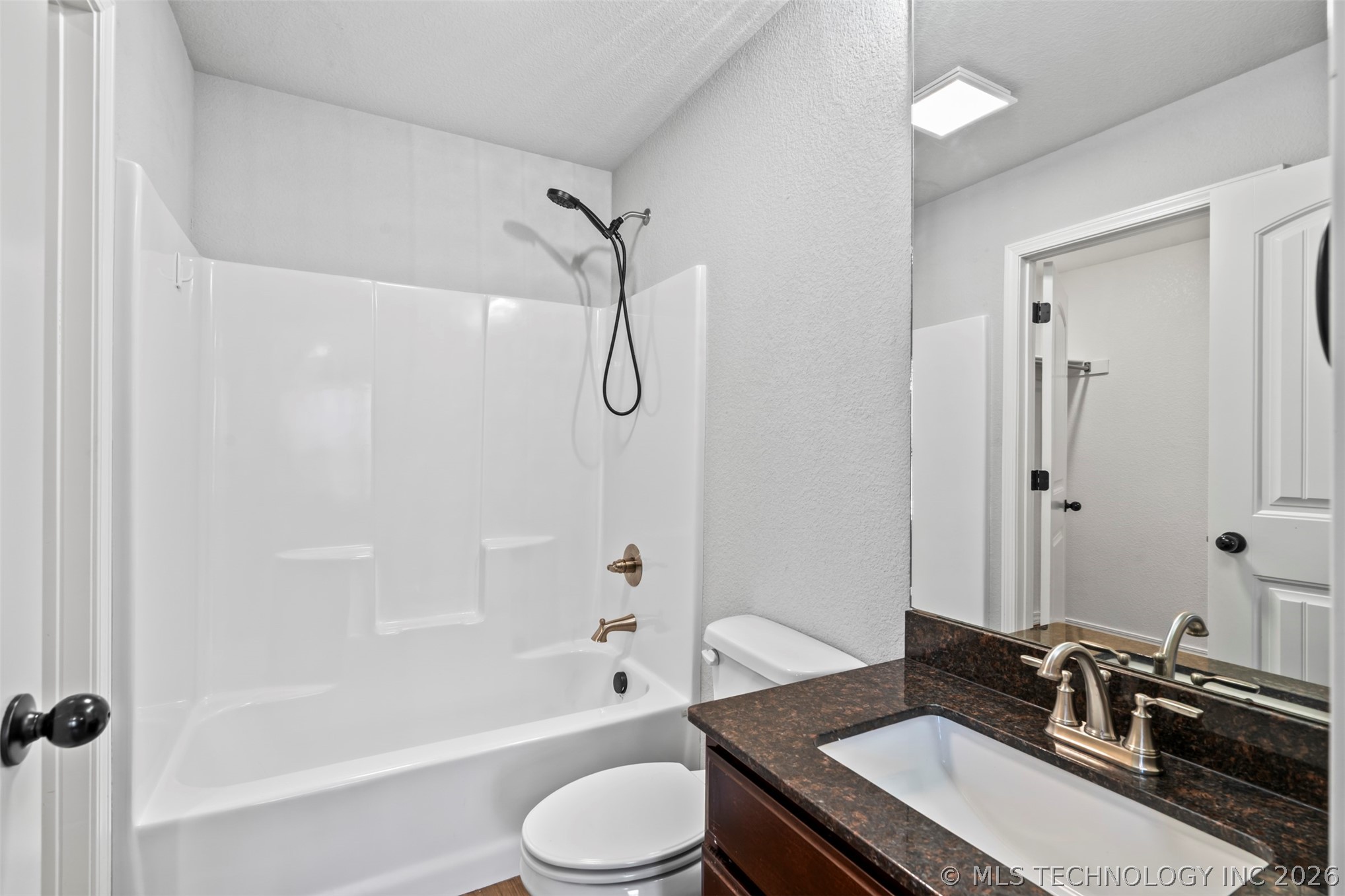 10704 N Jackson Highway Property Photo 34