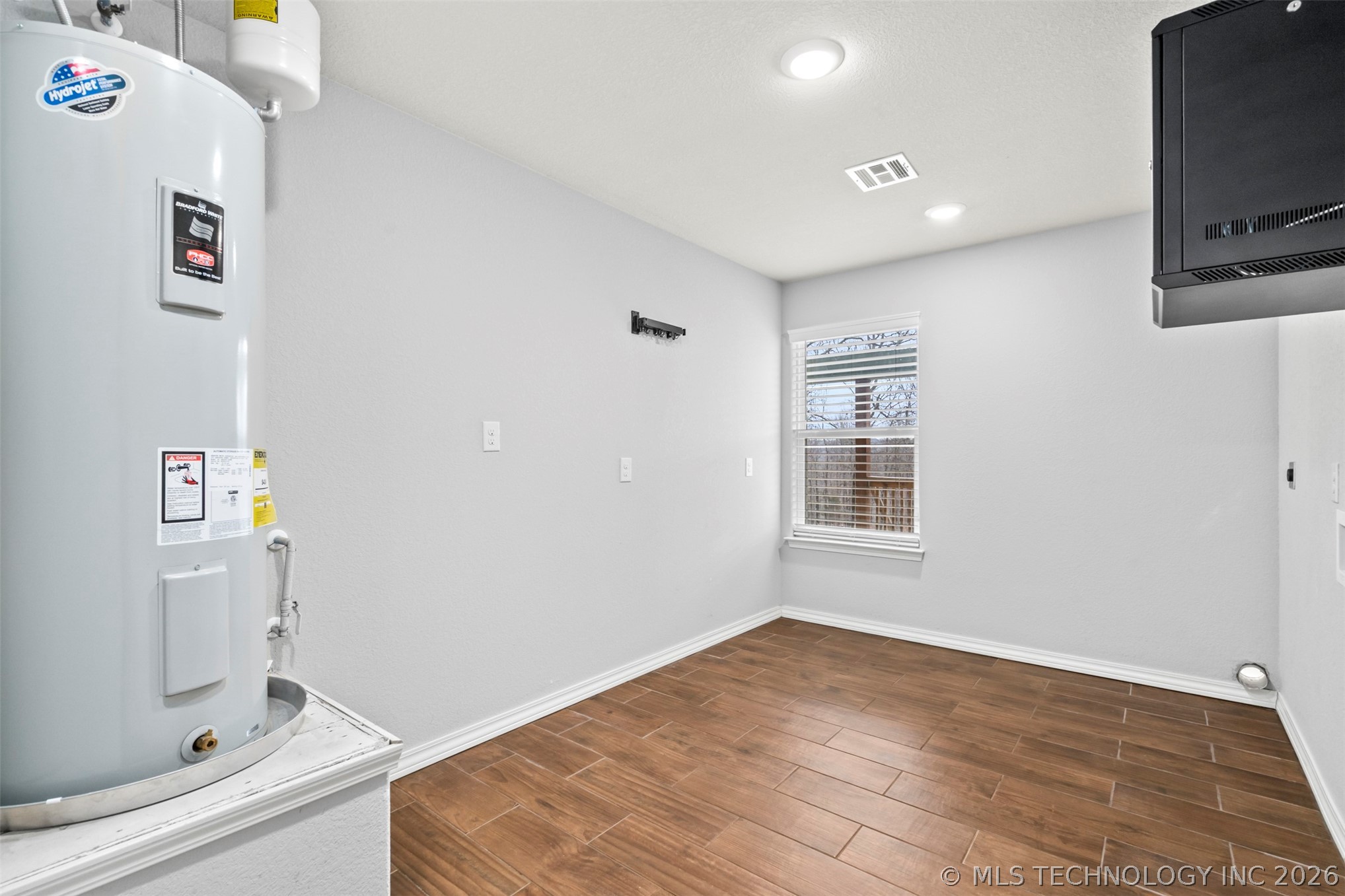 10704 N Jackson Highway Property Photo 36