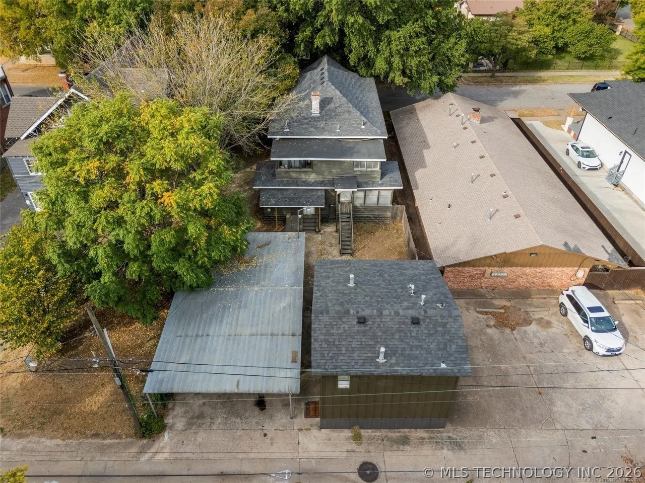 1315 S Carson Avenue Property Photo 35