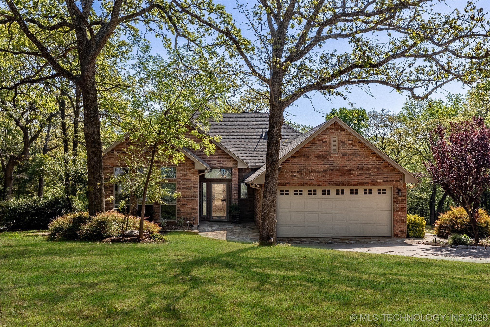 5440 Mainstay Drive Property Photo 2