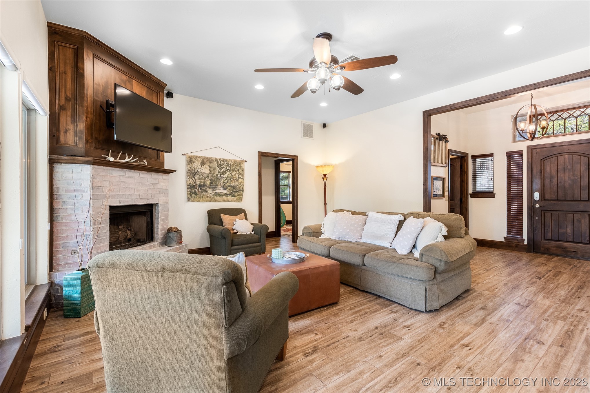 5440 Mainstay Drive Property Photo 7