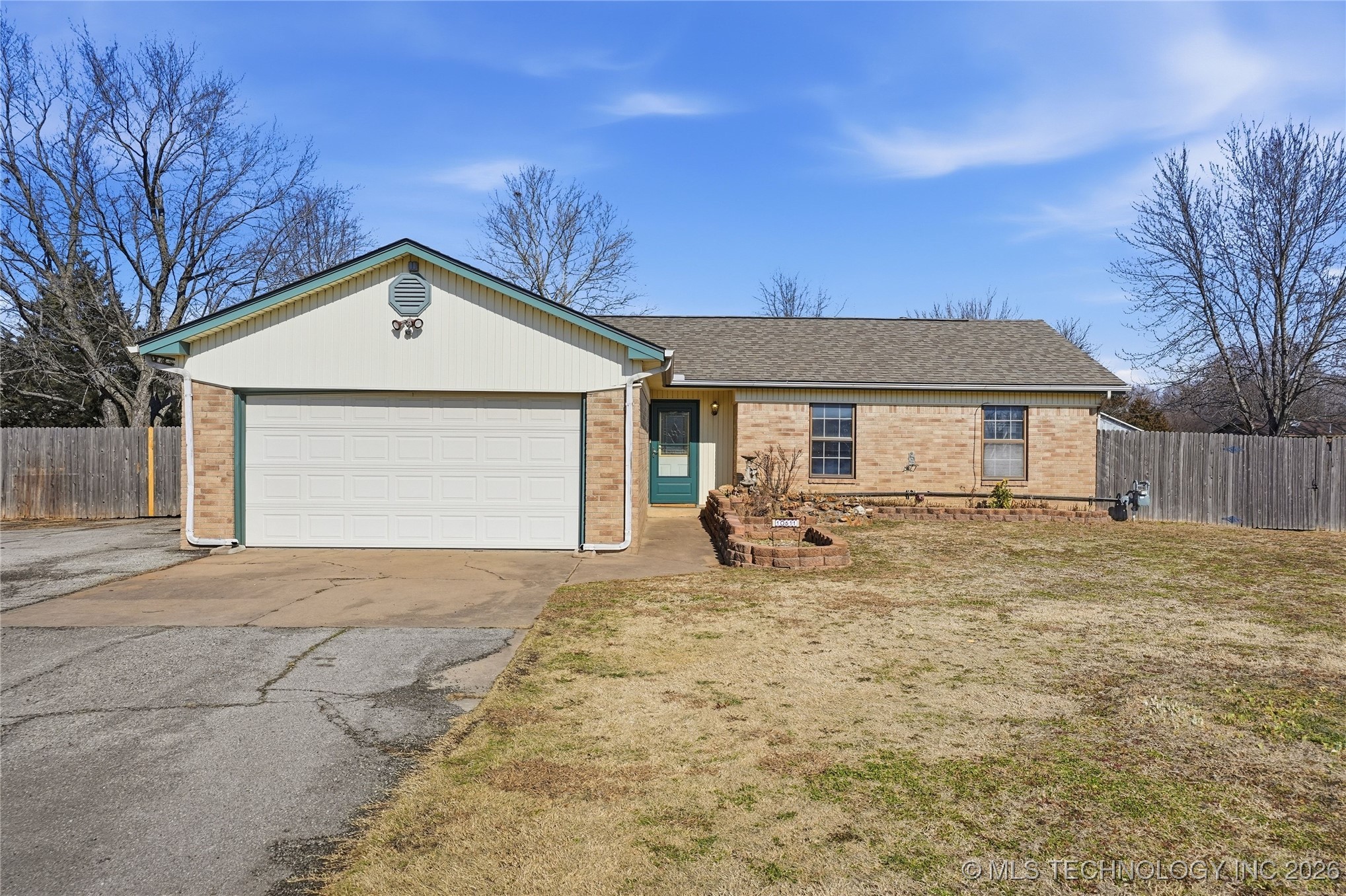 10611 E 112th Place N Property Photo 1