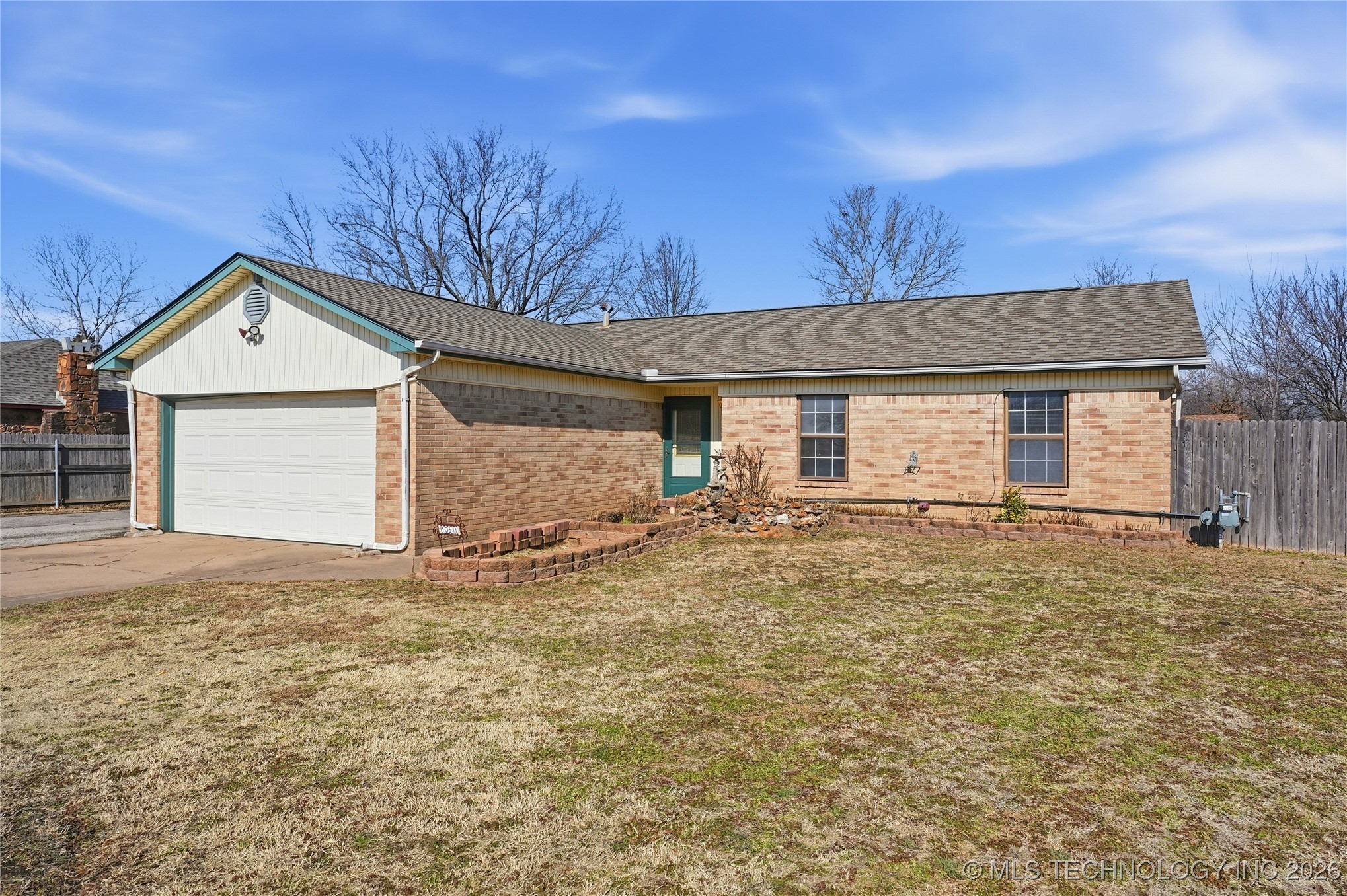 10611 E 112th Place N Property Photo 3