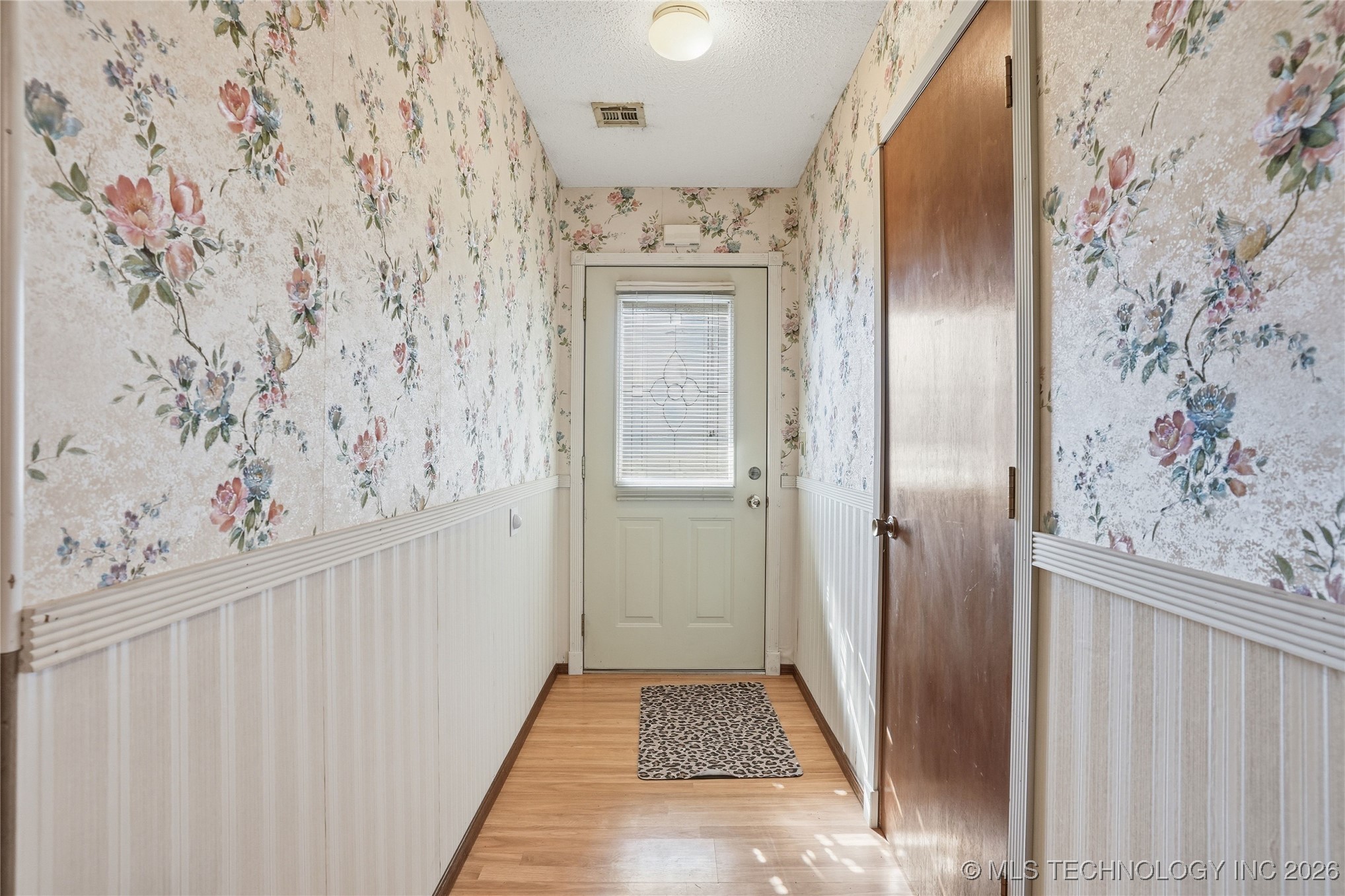 10611 E 112th Place N Property Photo 8