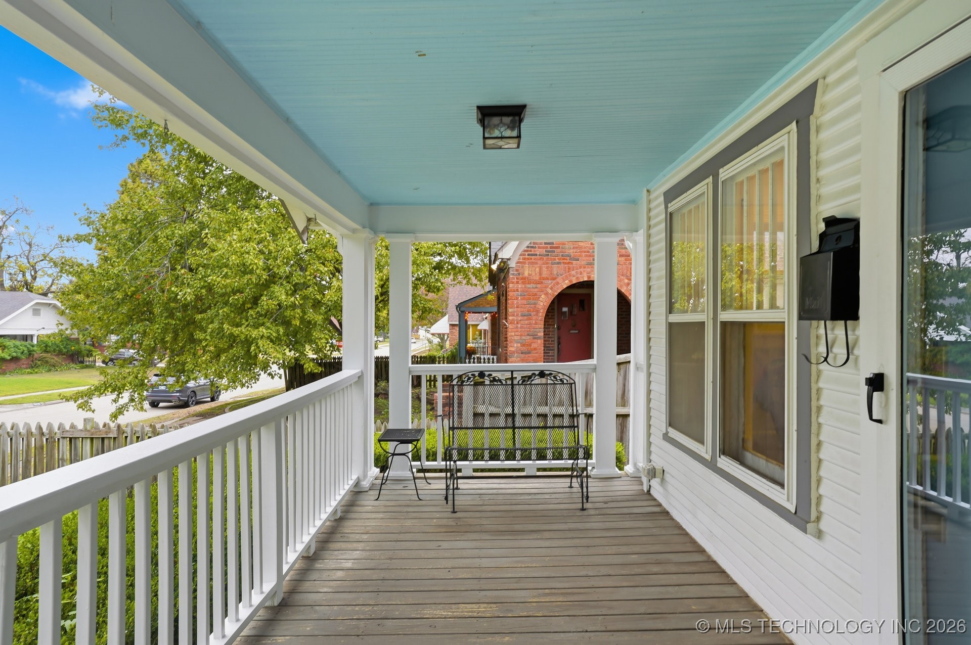 1615 S Gary Place Property Photo 3