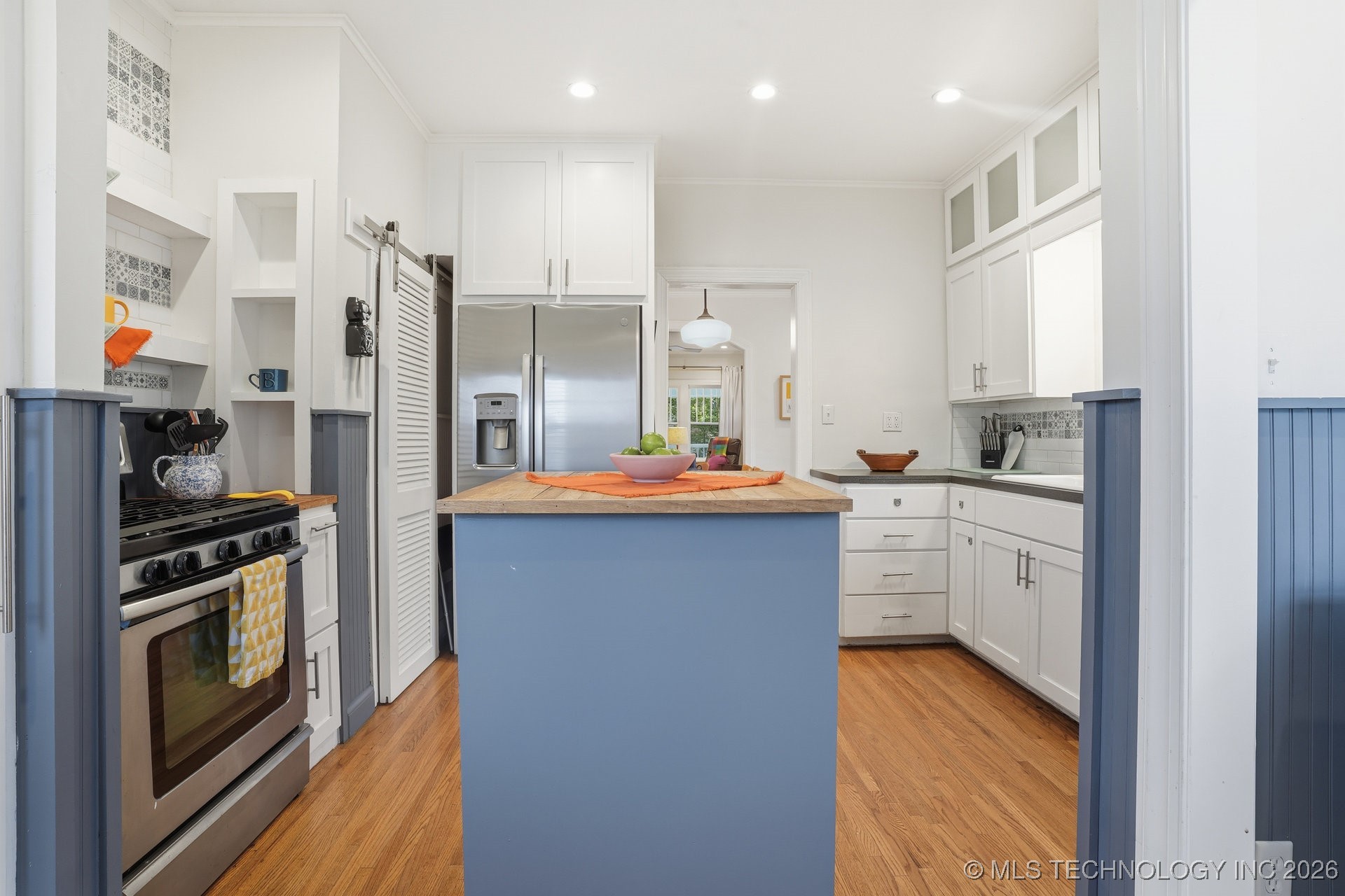 1615 S Gary Place Property Photo 11