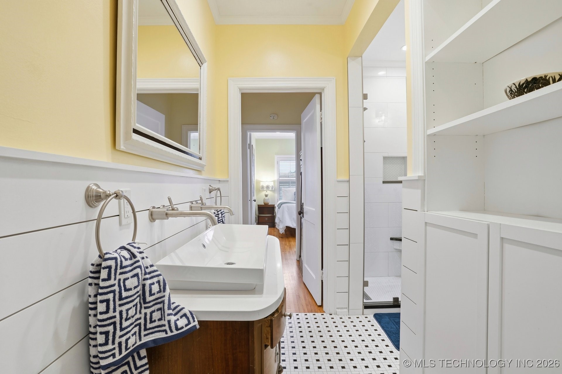 1615 S Gary Place Property Photo 18