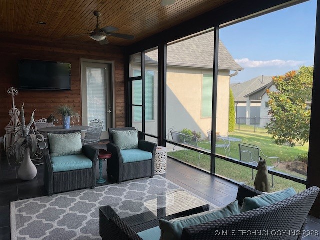 908 W 85th Street Property Photo 31