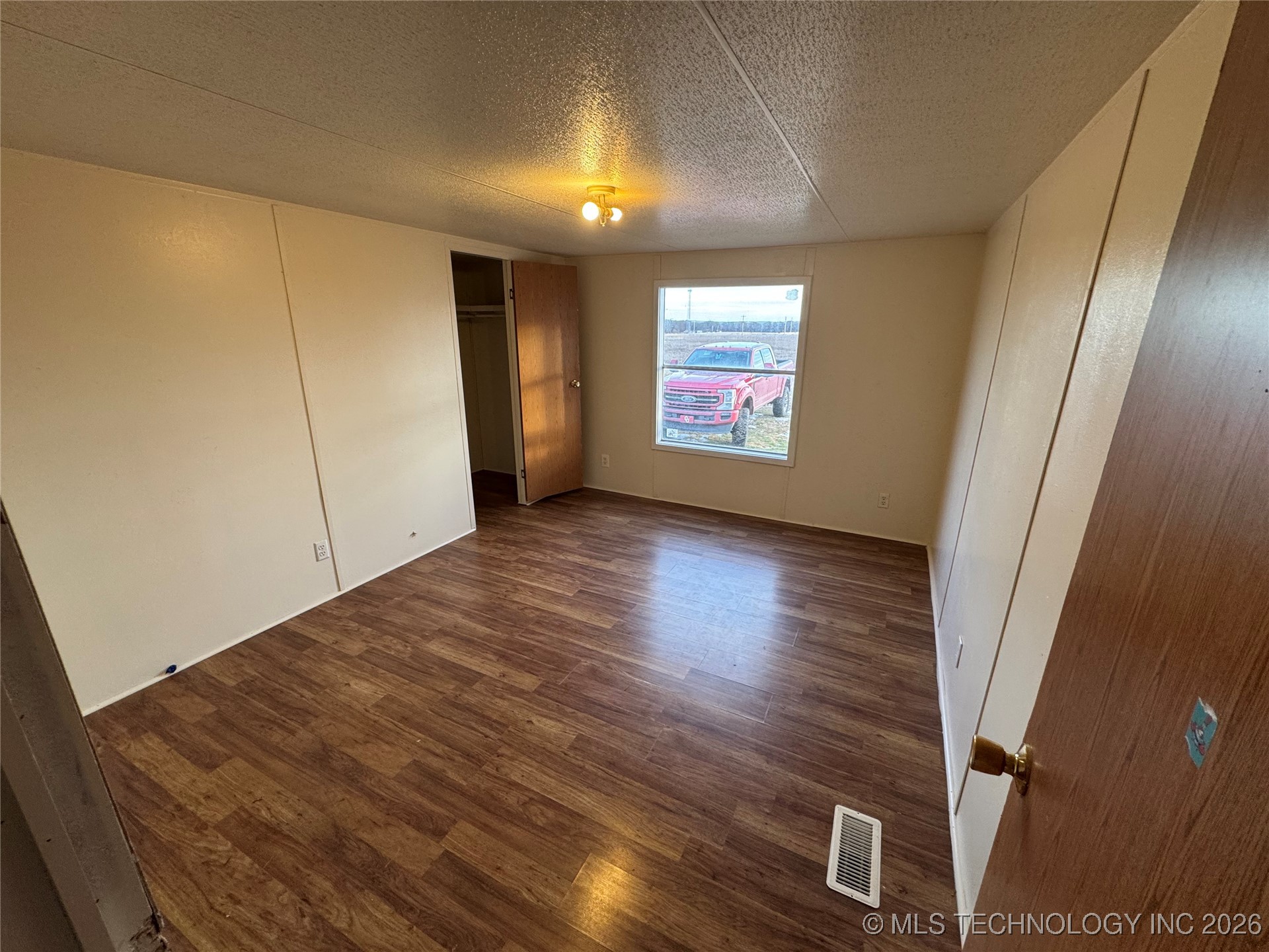 11010 Faith Lane Property Photo 4