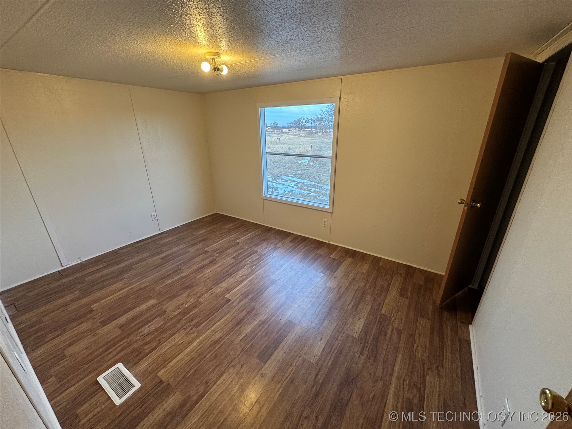 11010 Faith Lane Property Photo 5