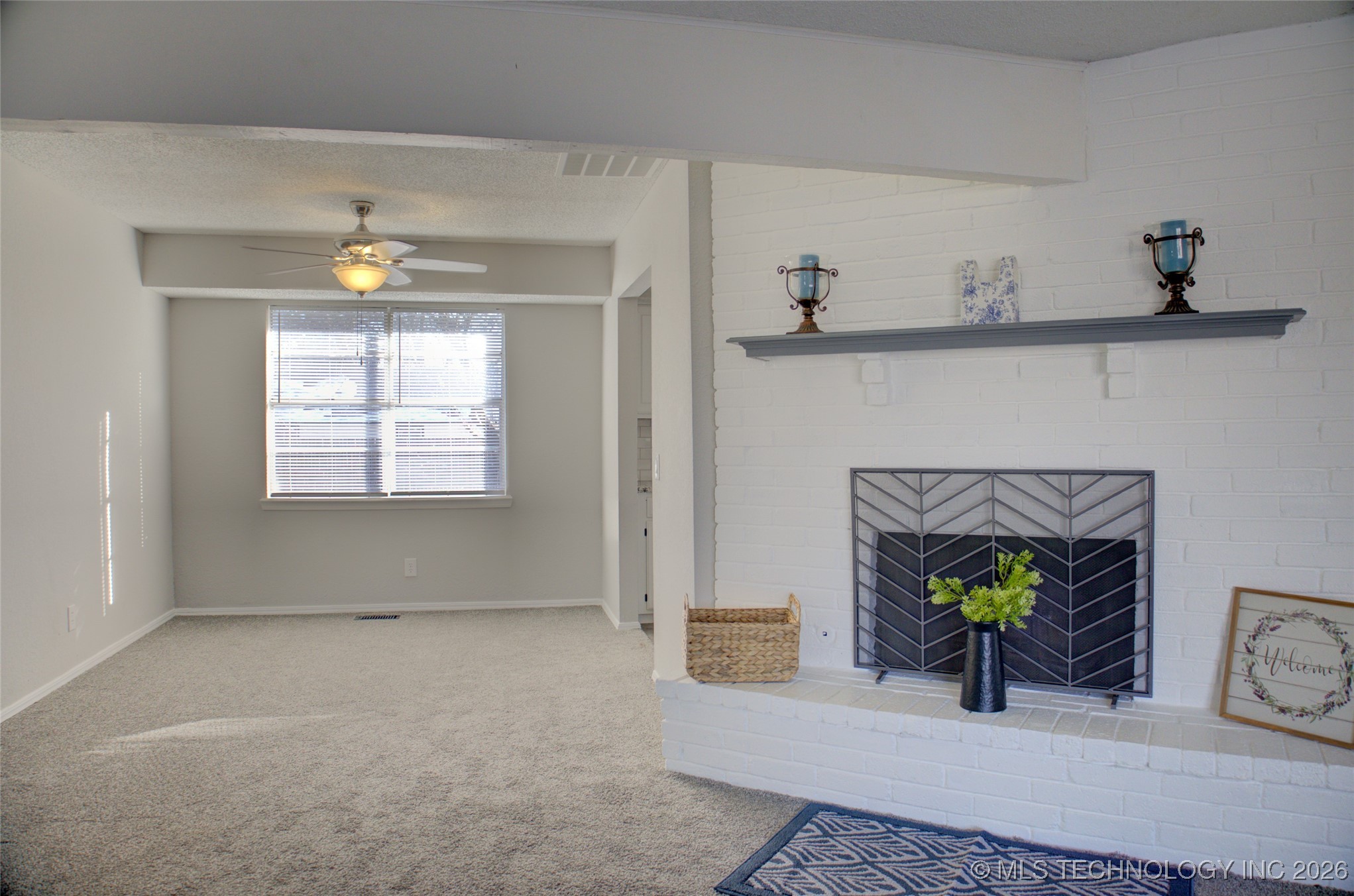 825 W Waco Street Property Photo 10