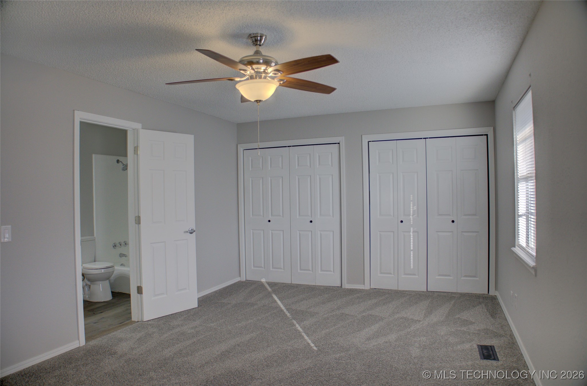 825 W Waco Street Property Photo 24