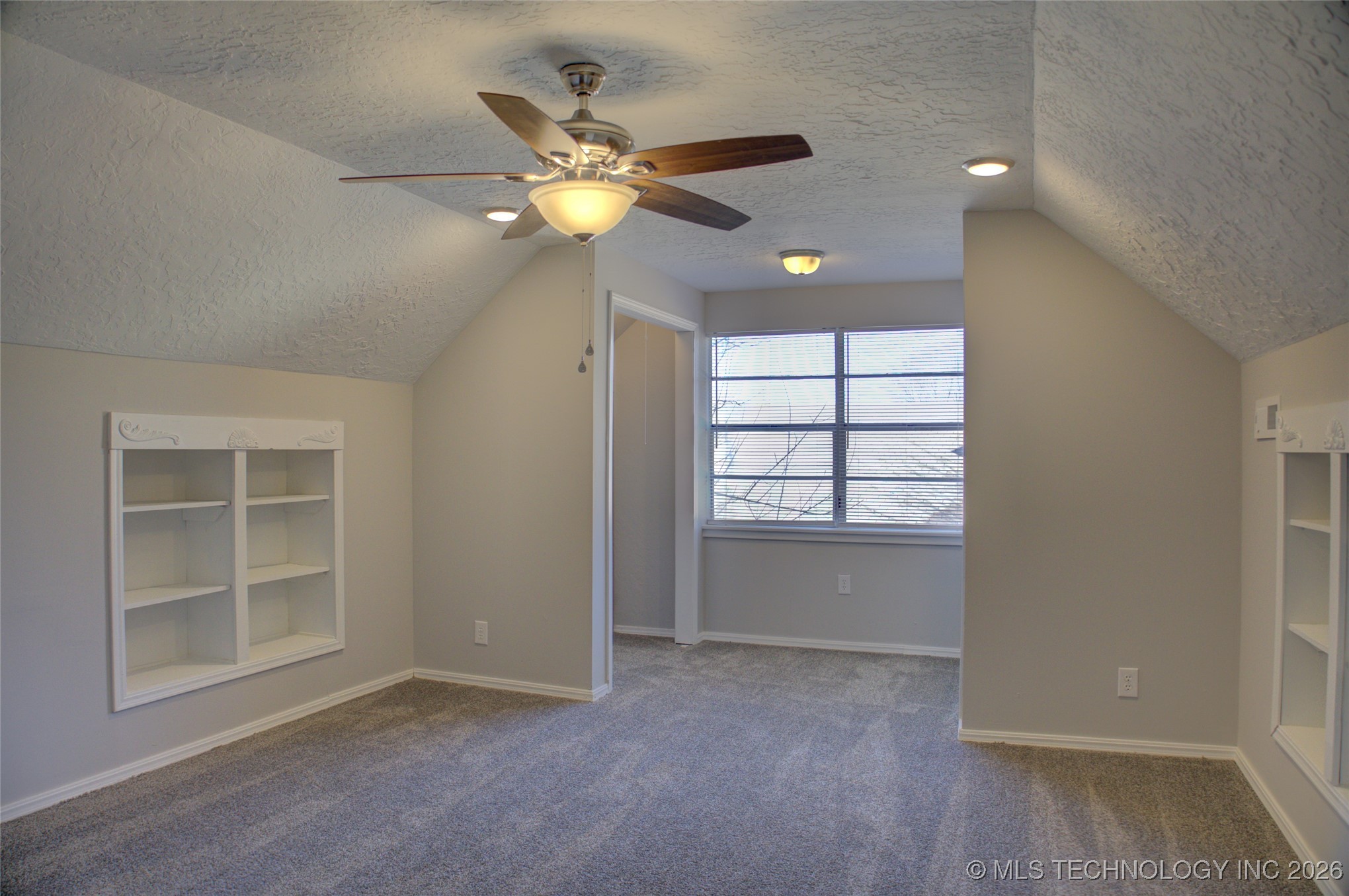 825 W Waco Street Property Photo 30