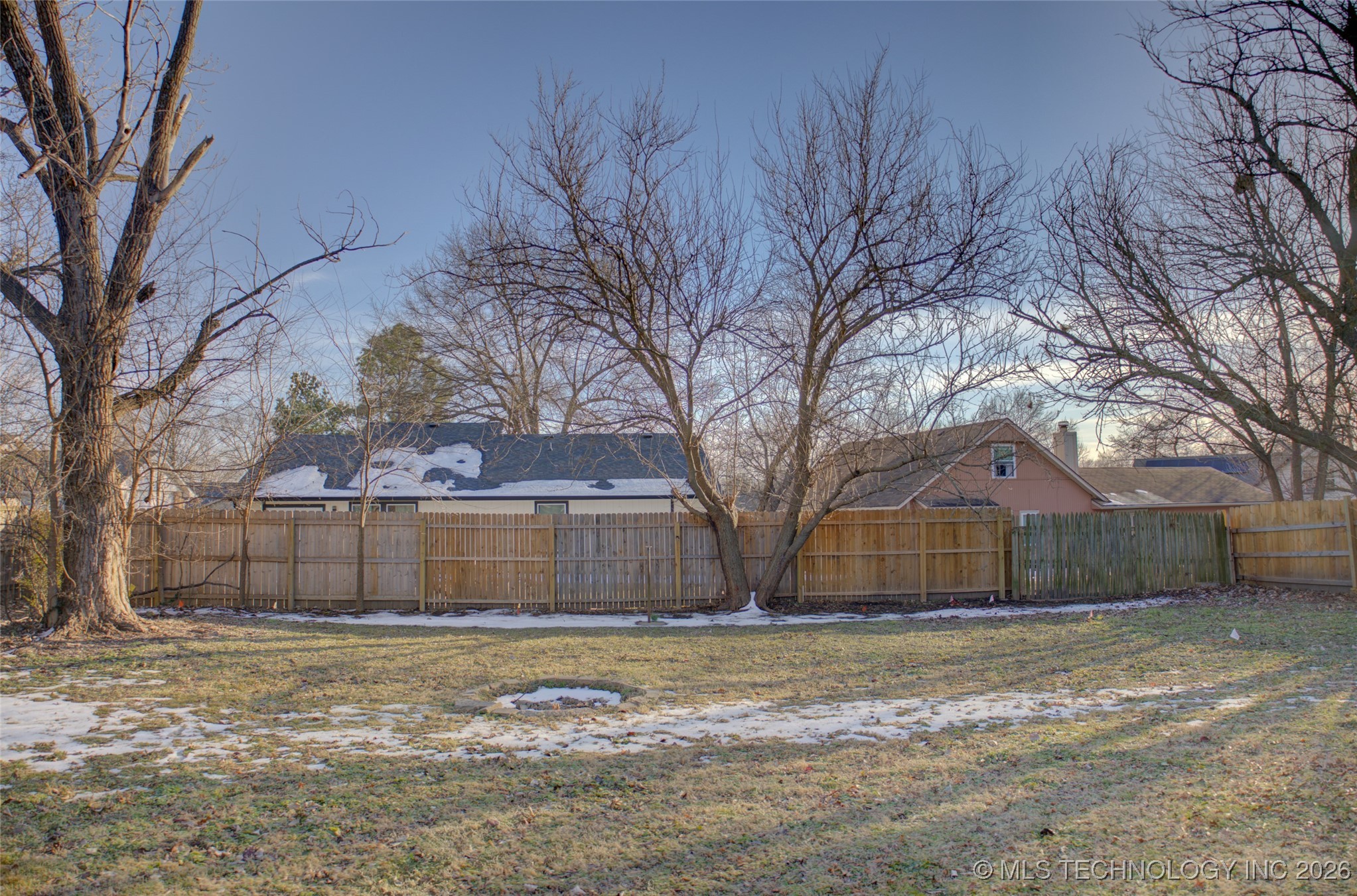 825 W Waco Street Property Photo 39